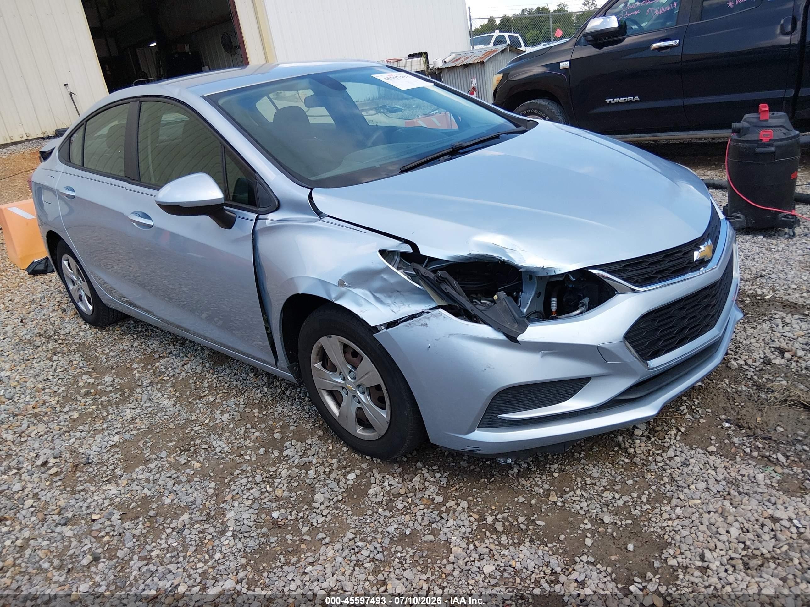 2017 Chevrolet Cruze LS, VIN 1G1BC5SM1H7211006 — Side