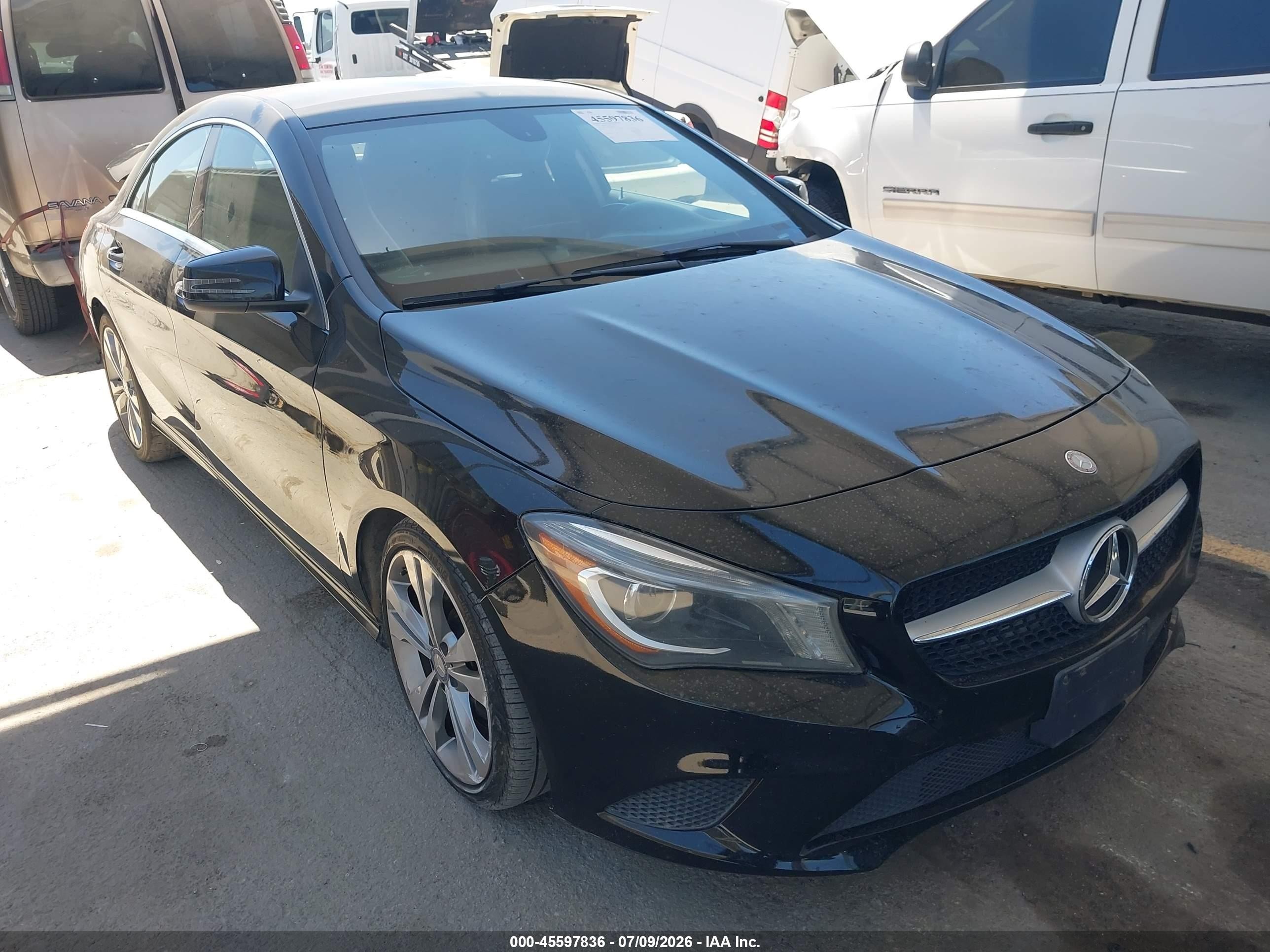 2014 Mercedes-Benz CLA 250, VIN WDDSJ4EB0EN026623 — Rear end