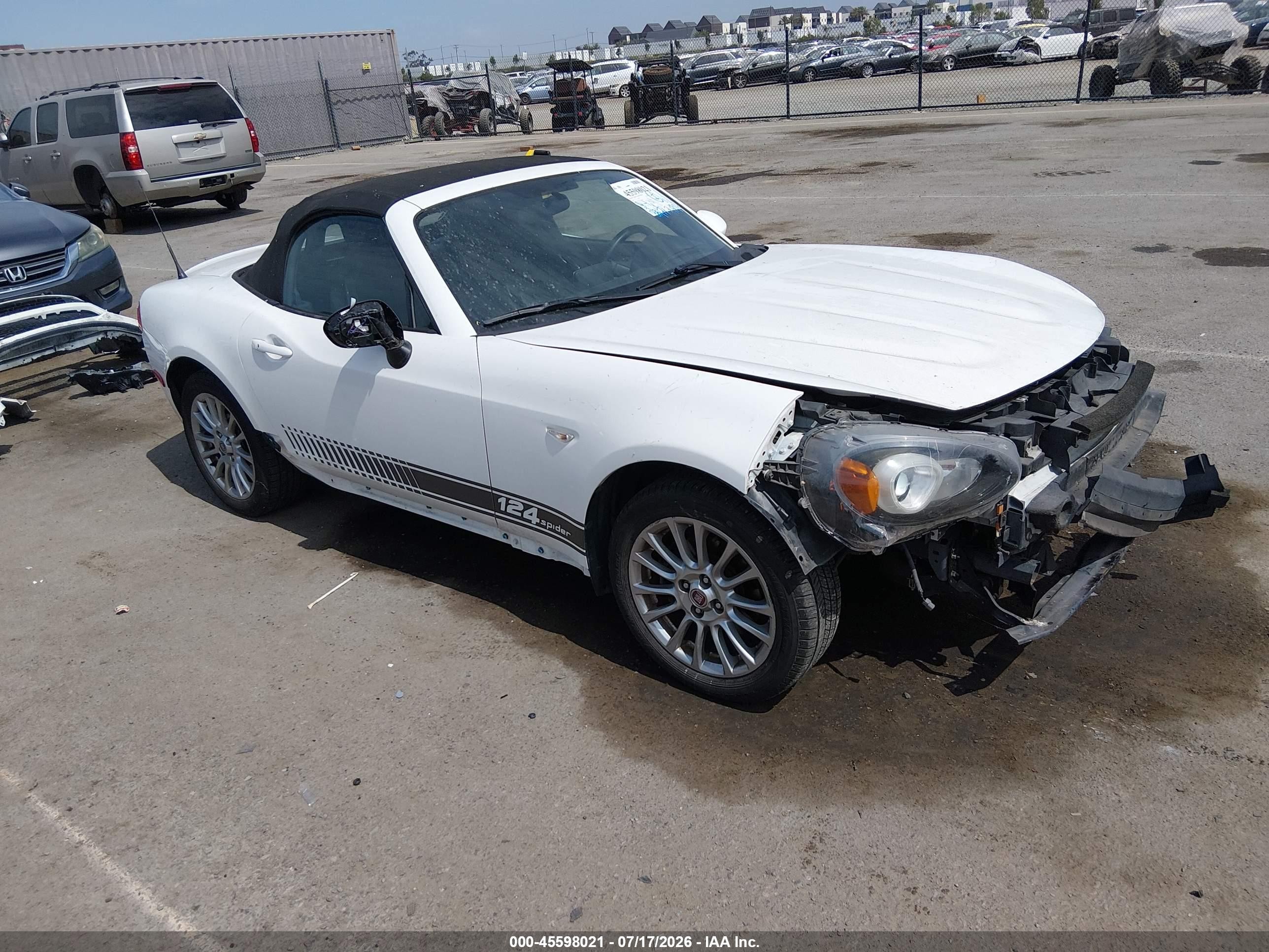 2017 FIAT 124 Spider Elaborazione Abarth, VIN JC1NFAEK2H0105376 — Front end