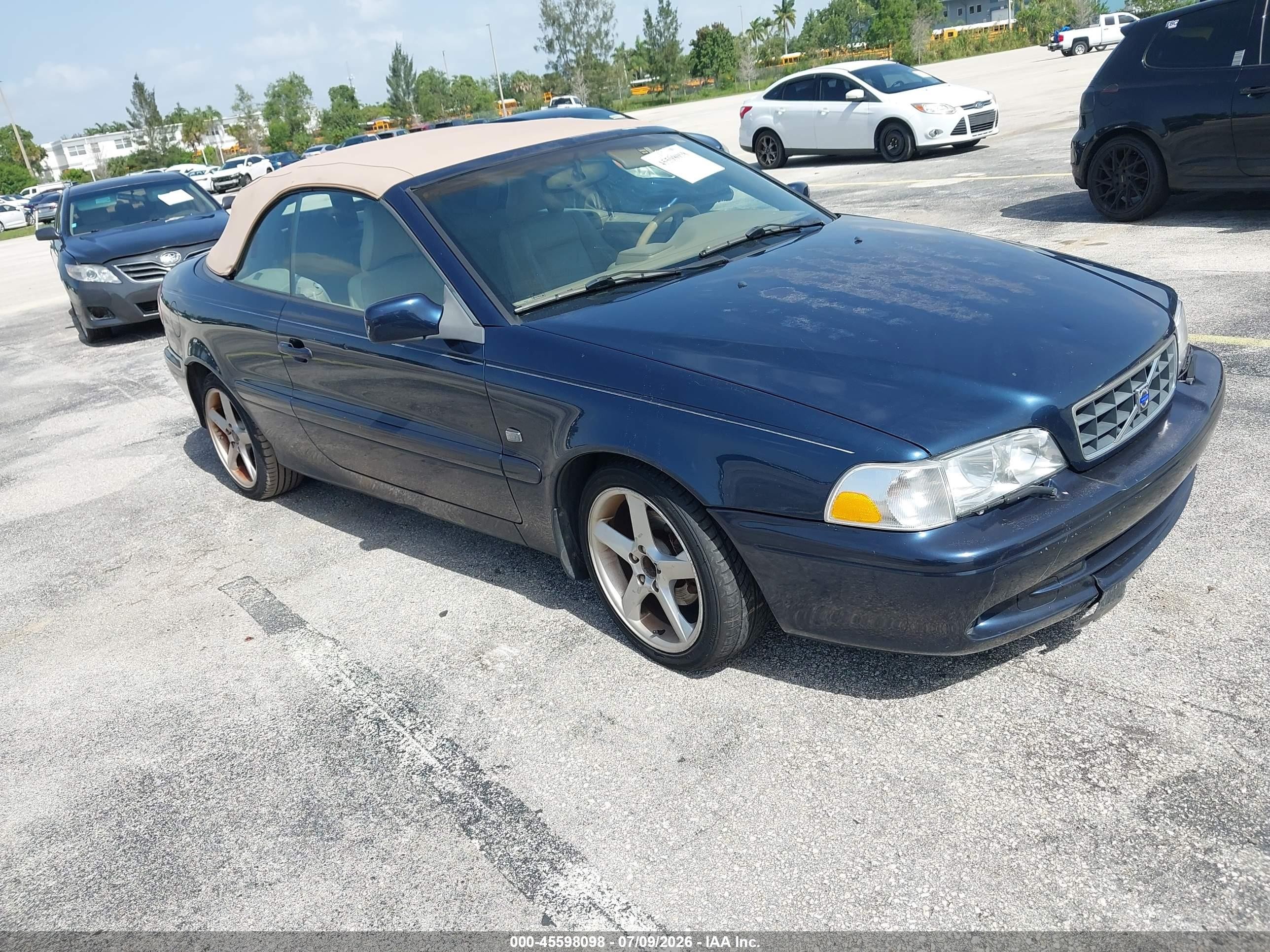 2004 Volvo C70, VIN YV1NC63D74J049902 — Normal wear
