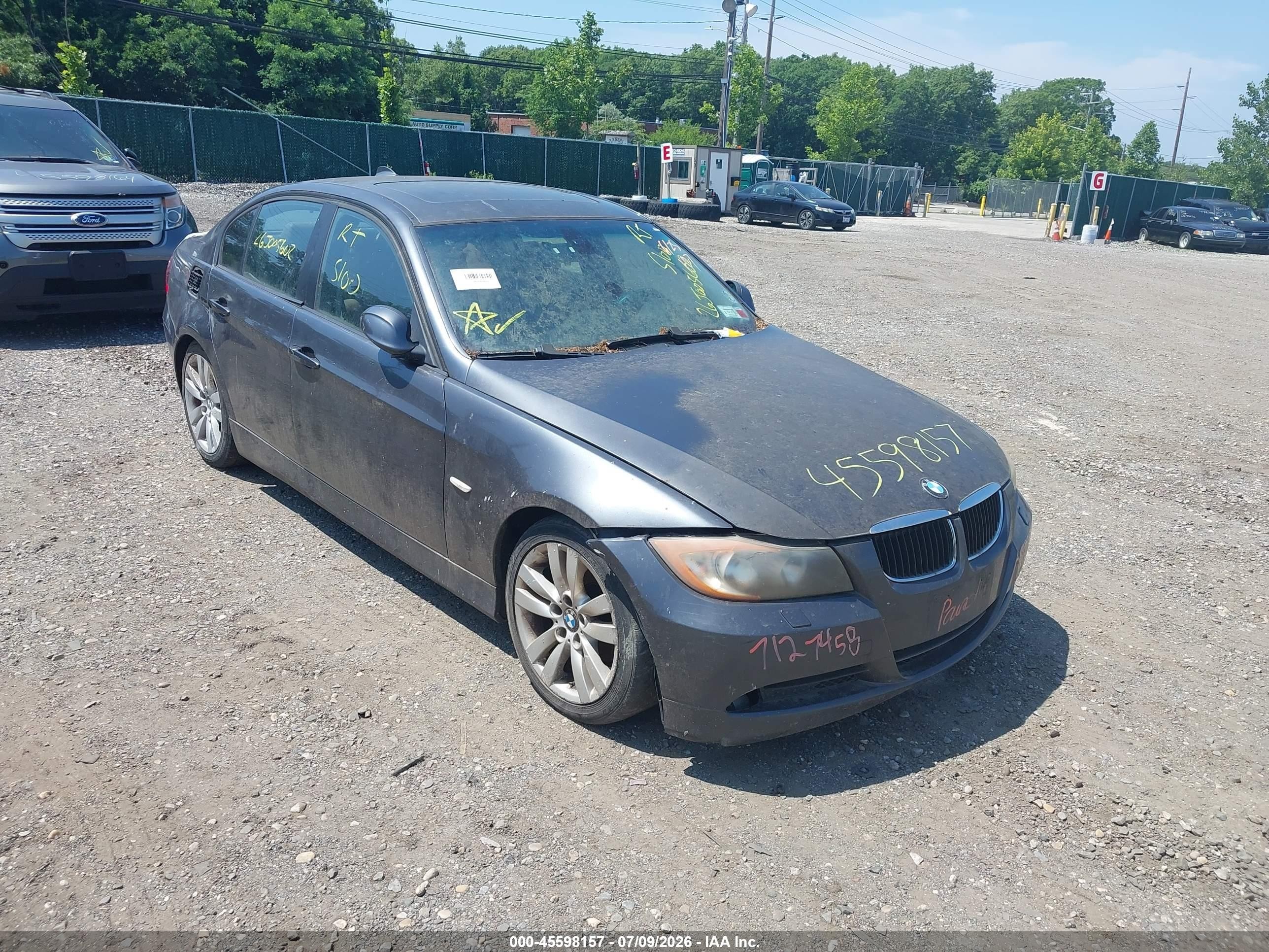 2007 BMW 3 Series 328i, VIN WBAVA335X7PG40035 — По всему кузову