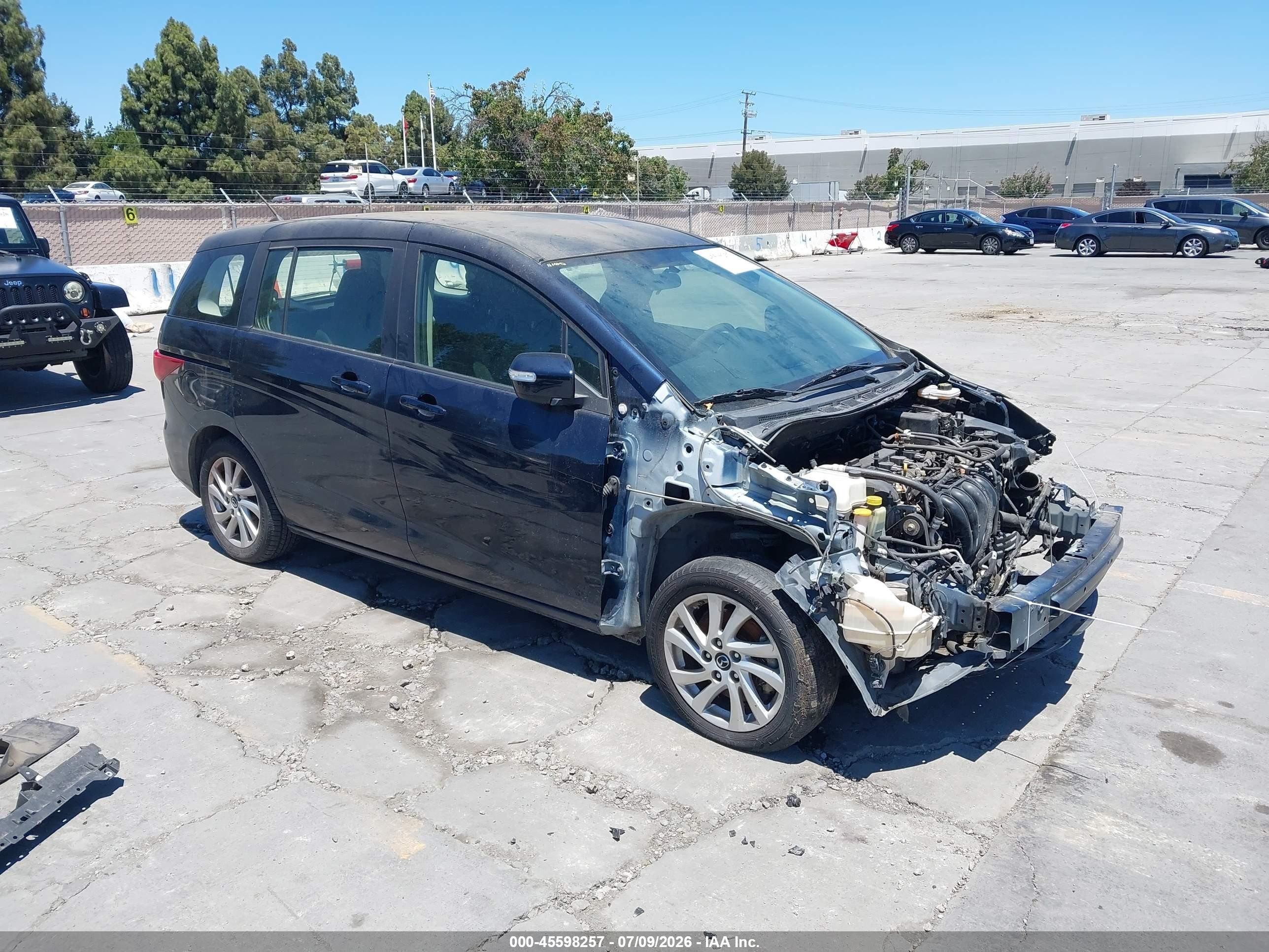 2014 Mazda 5 Sport, VIN JM1CW2BLXE0172140 — Normal wear