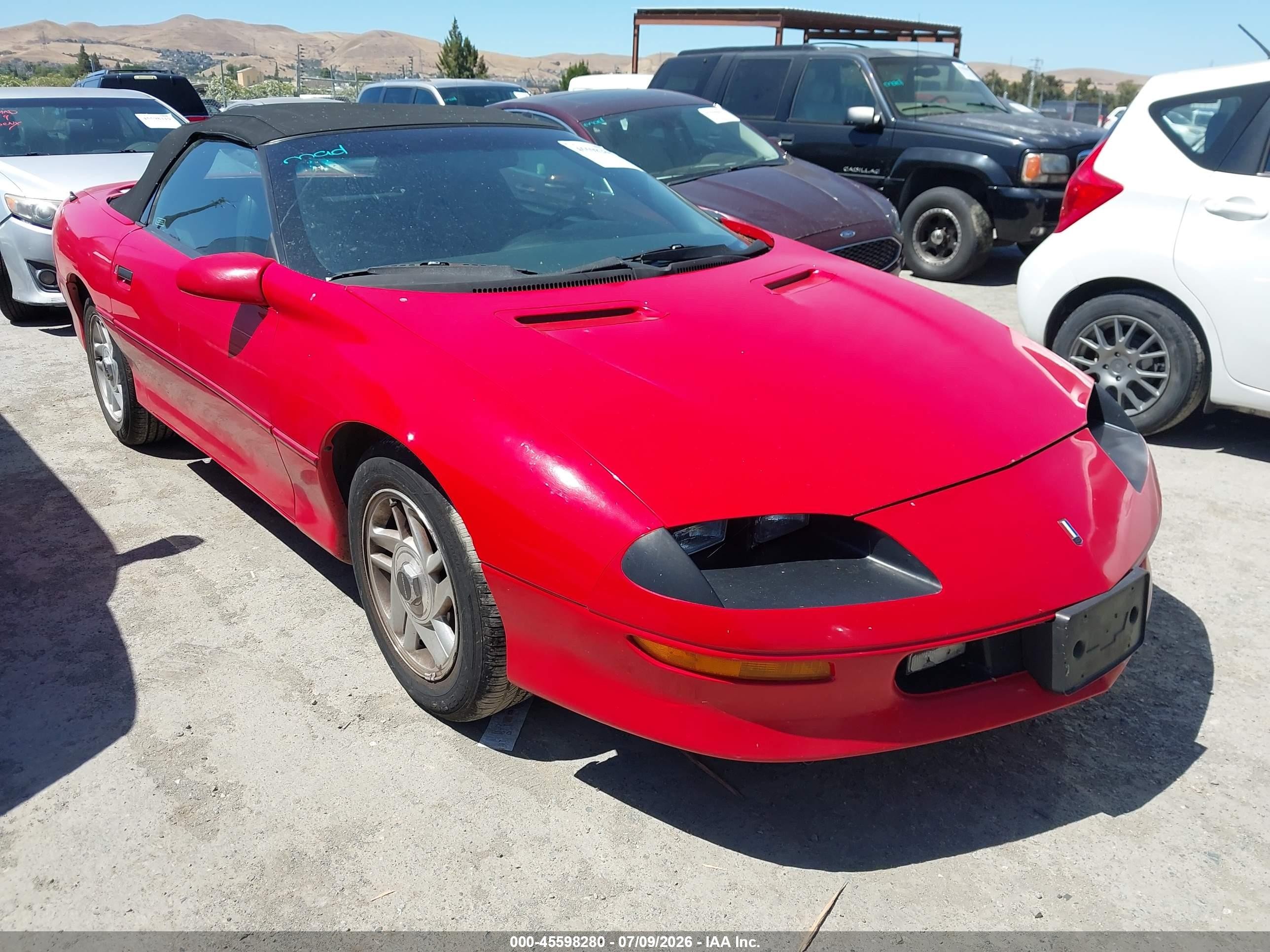 1995 Chevrolet Camaro, VIN 2G1FP32S8S2130124 — Normal wear