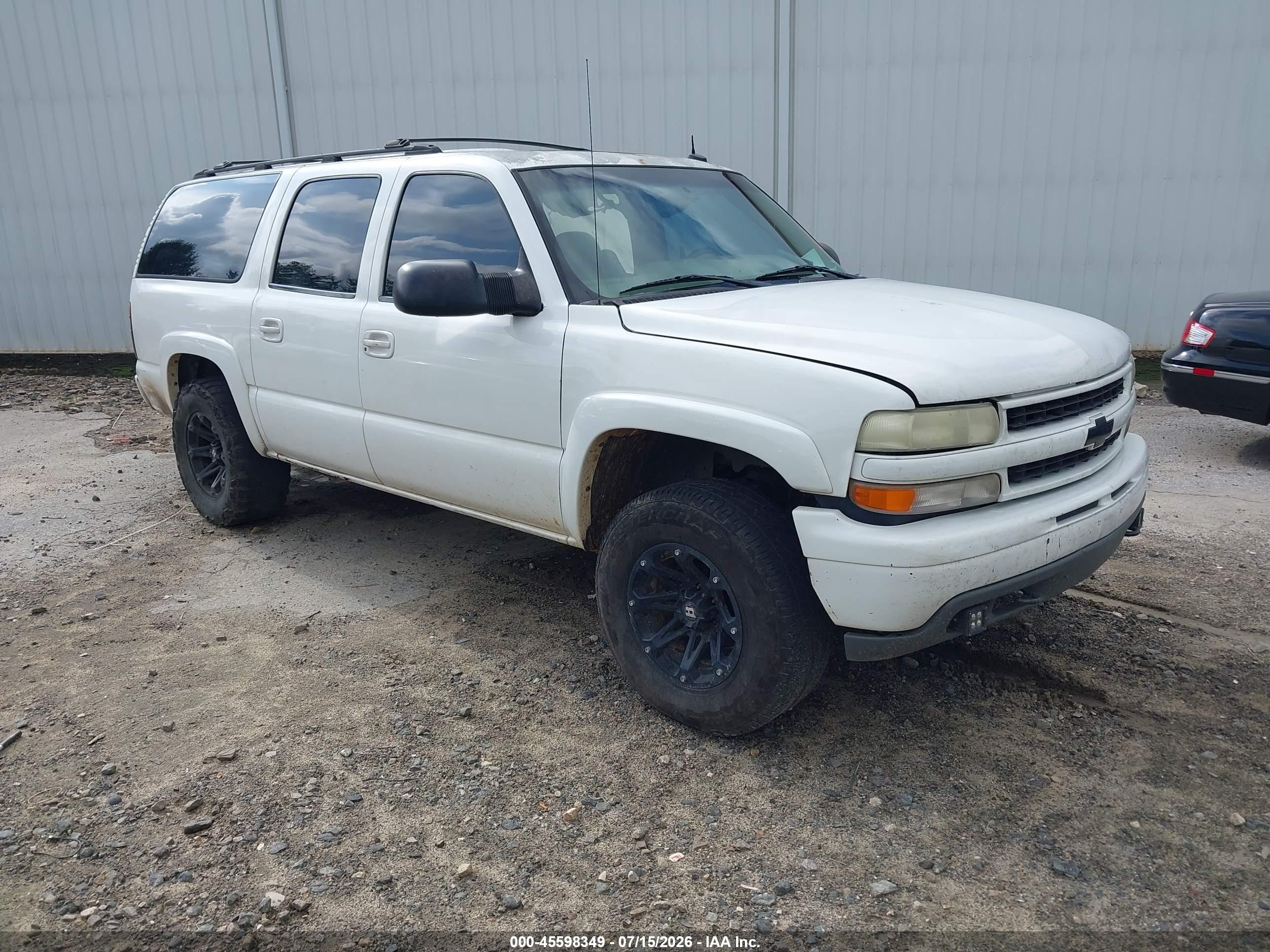 2003 Chevrolet Suburban LT, VIN 1GNEC16Z63J255850 — Обычный износ