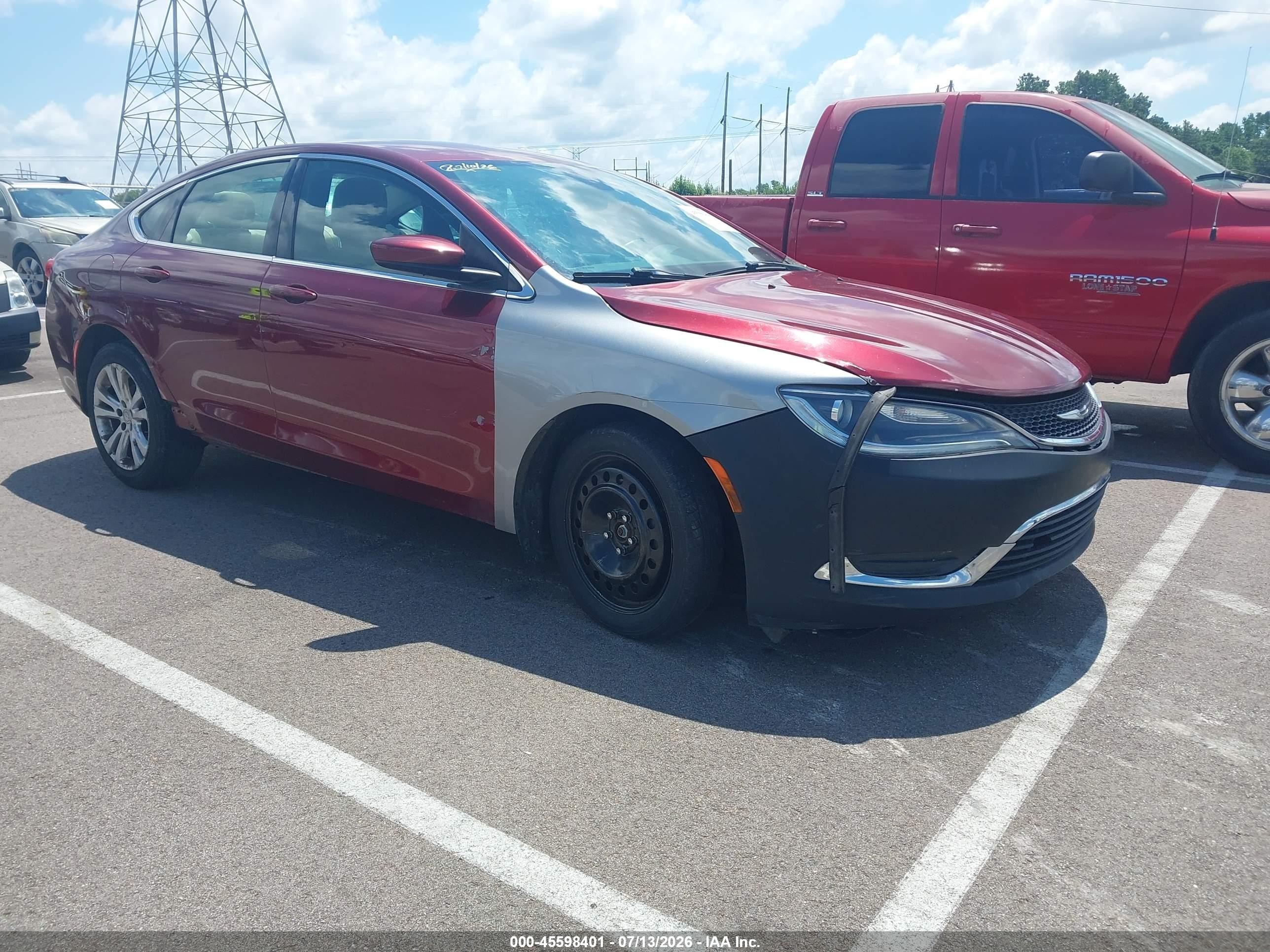 2015 Chrysler 200 Limited, VIN 1C3CCCAB6FN521441 — Normal wear