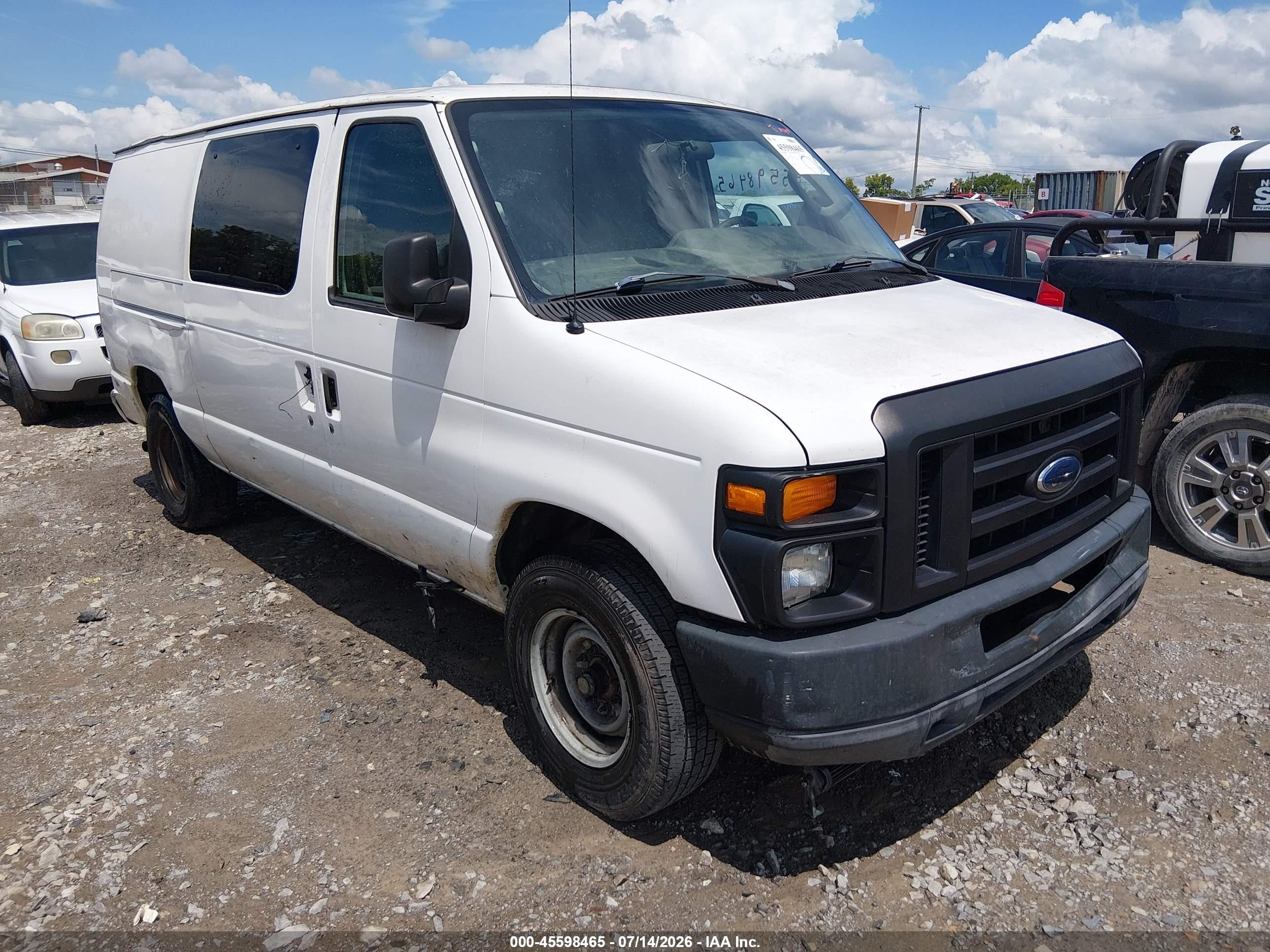 2010 Ford Econoline Cargo Commercial, VIN 1FTNE1EW4ADA53319 — Normal wear