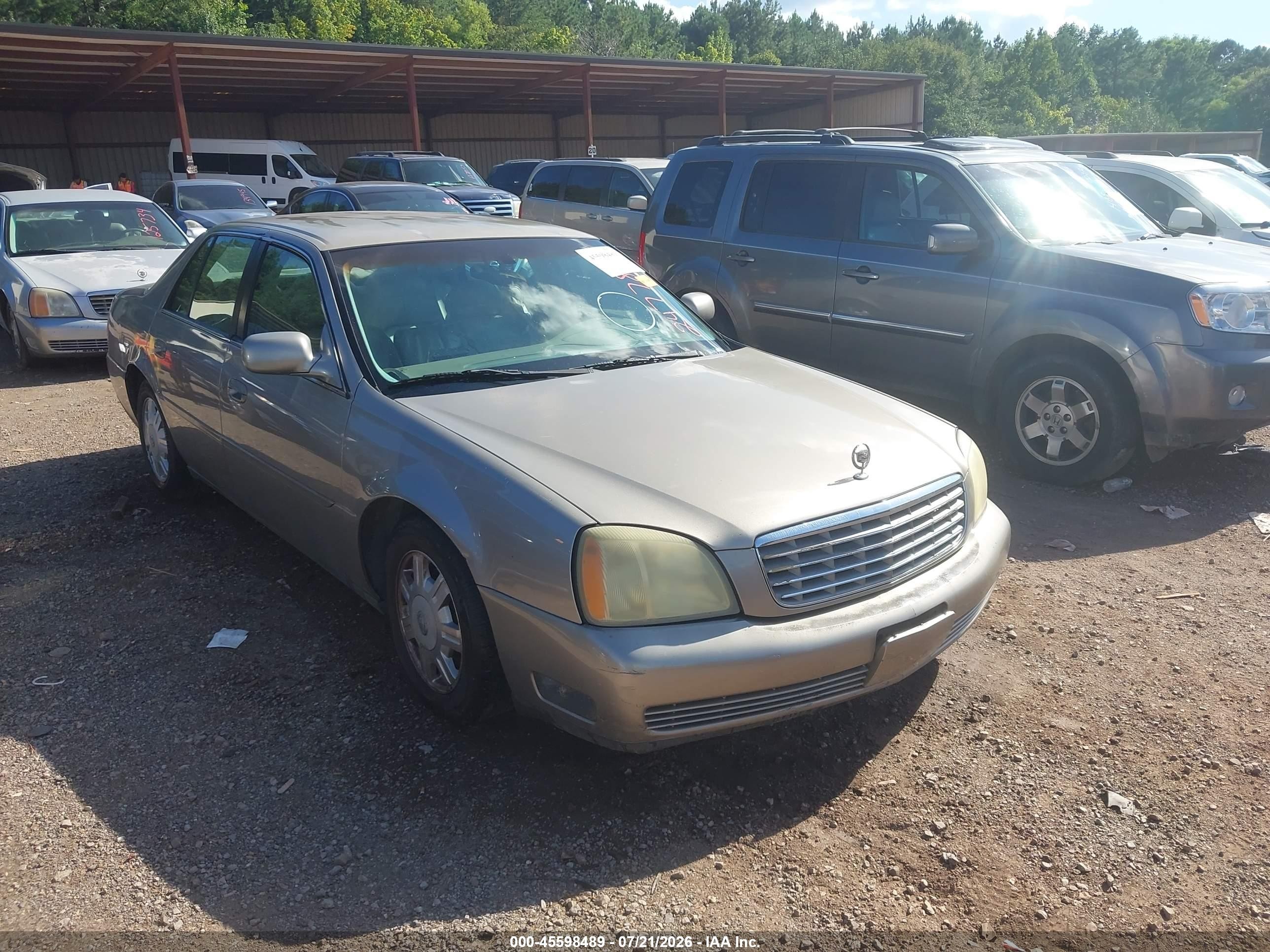 2004 Cadillac DeVille, VIN 1G6KD54Y94U247786 — Normal wear