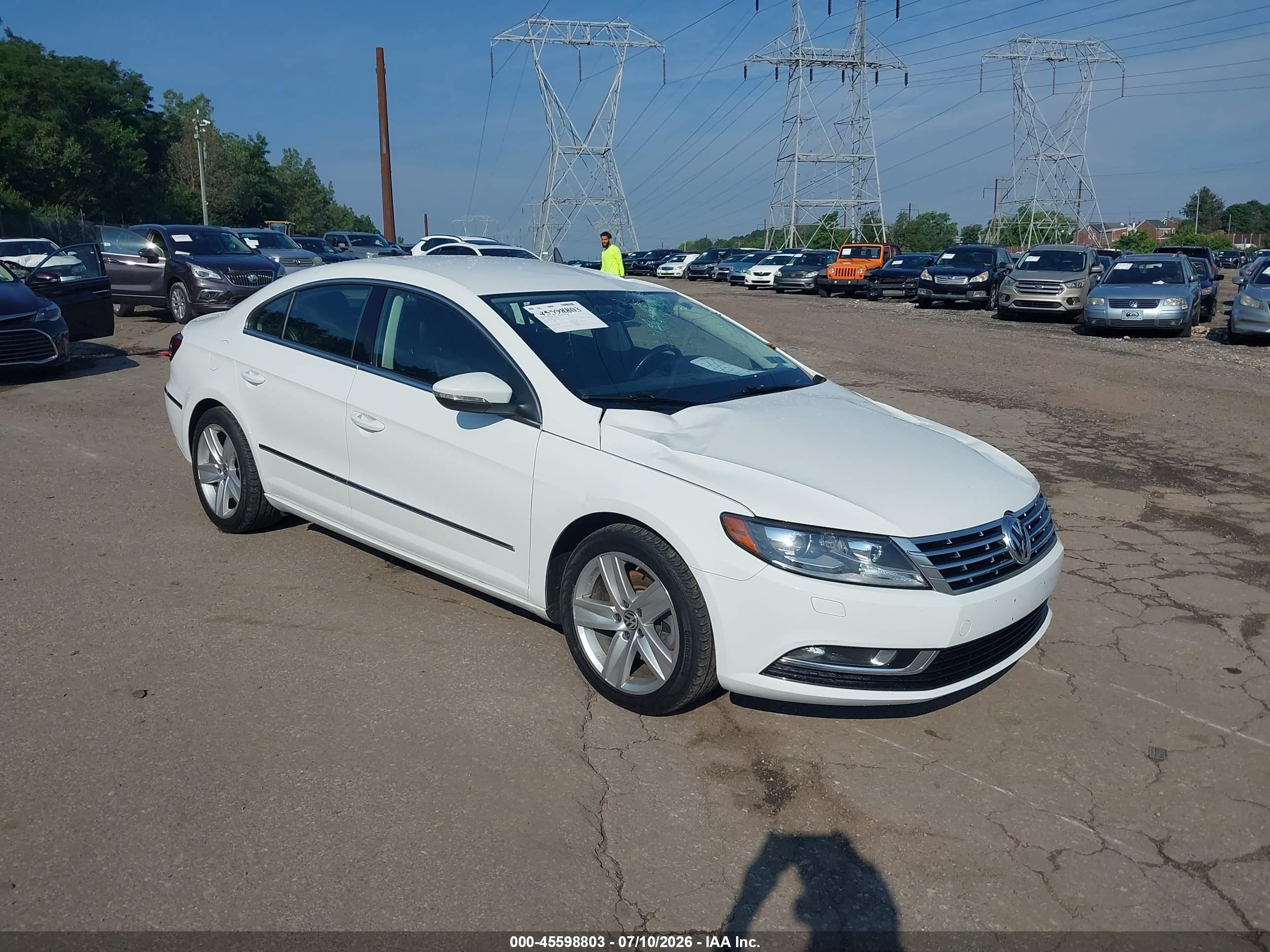 2017 Volkswagen CC Sport, VIN WVWKP7AN3HE502071 — Front end