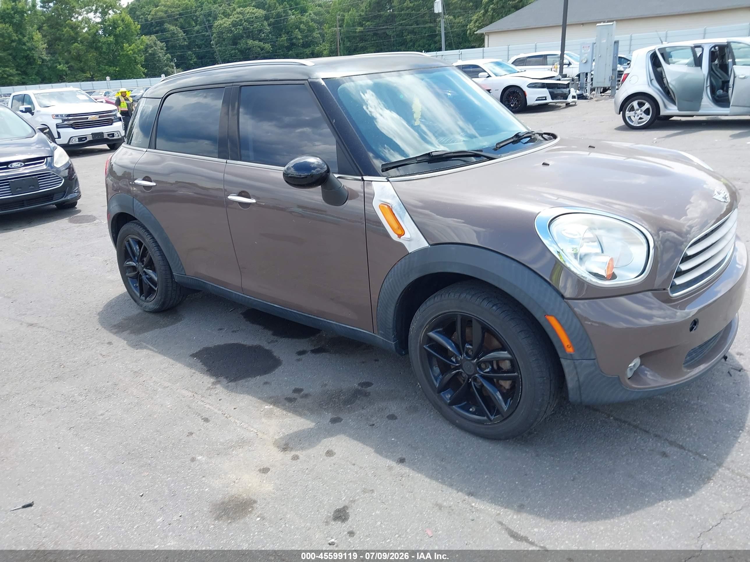 2012 MINI Countryman, VIN WMWZB3C50CWM02836 — Normal wear