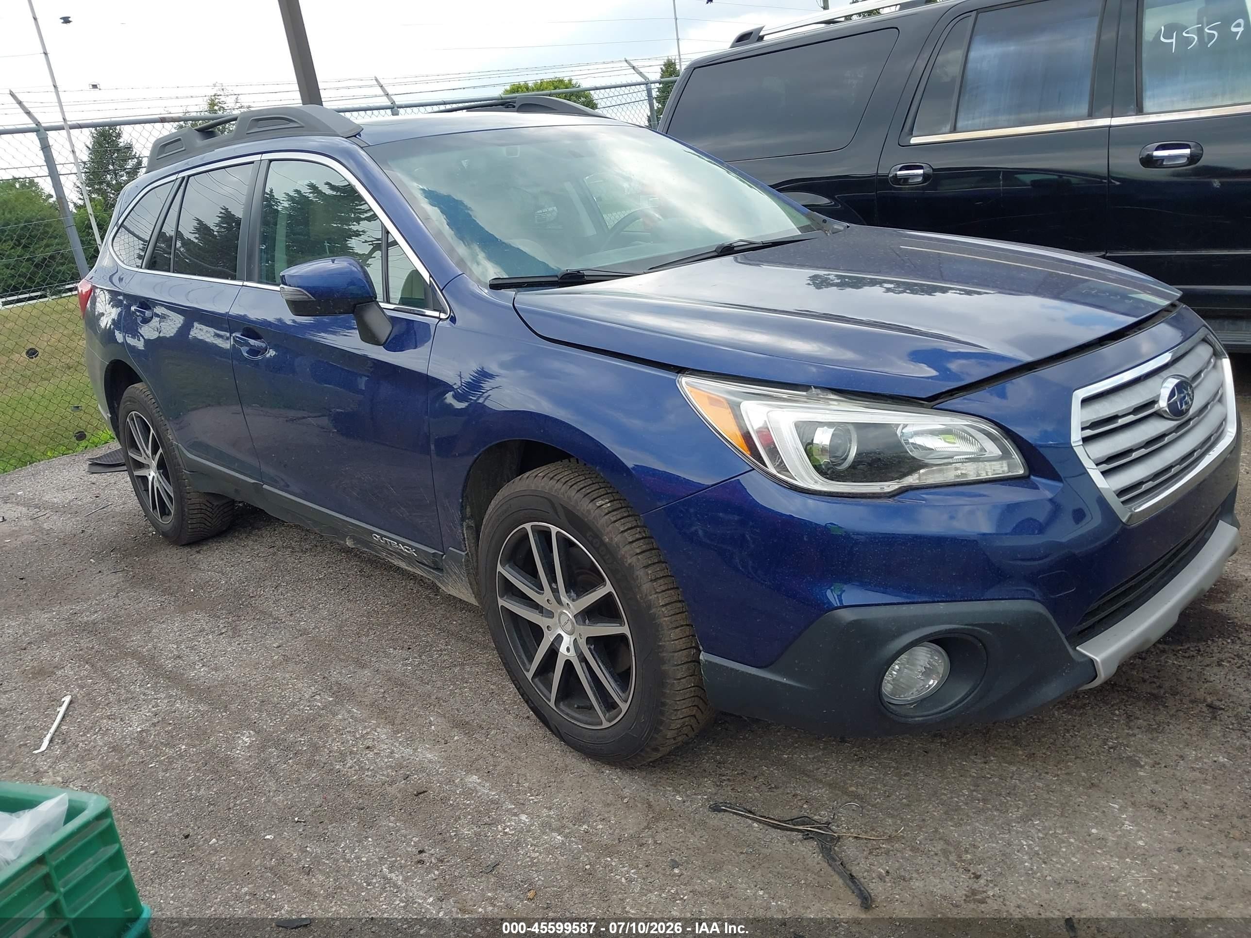 2015 Subaru Outback Limited, VIN 4S4BSANC2F3315963 — Side