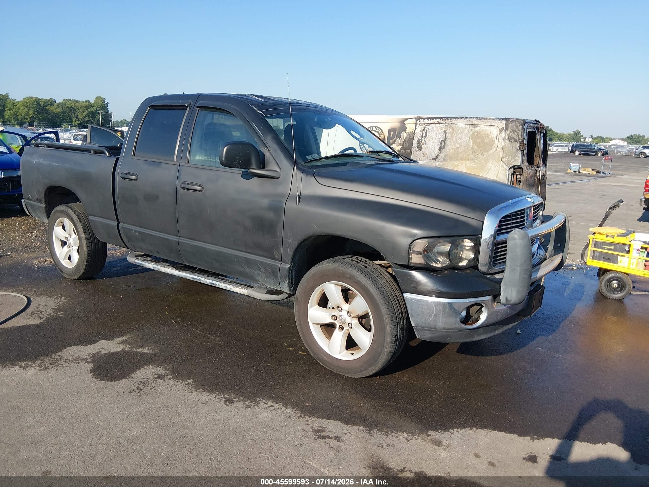 2003 Dodge 1500 ST, VIN 1D7HU18DX3J588904 — Бок