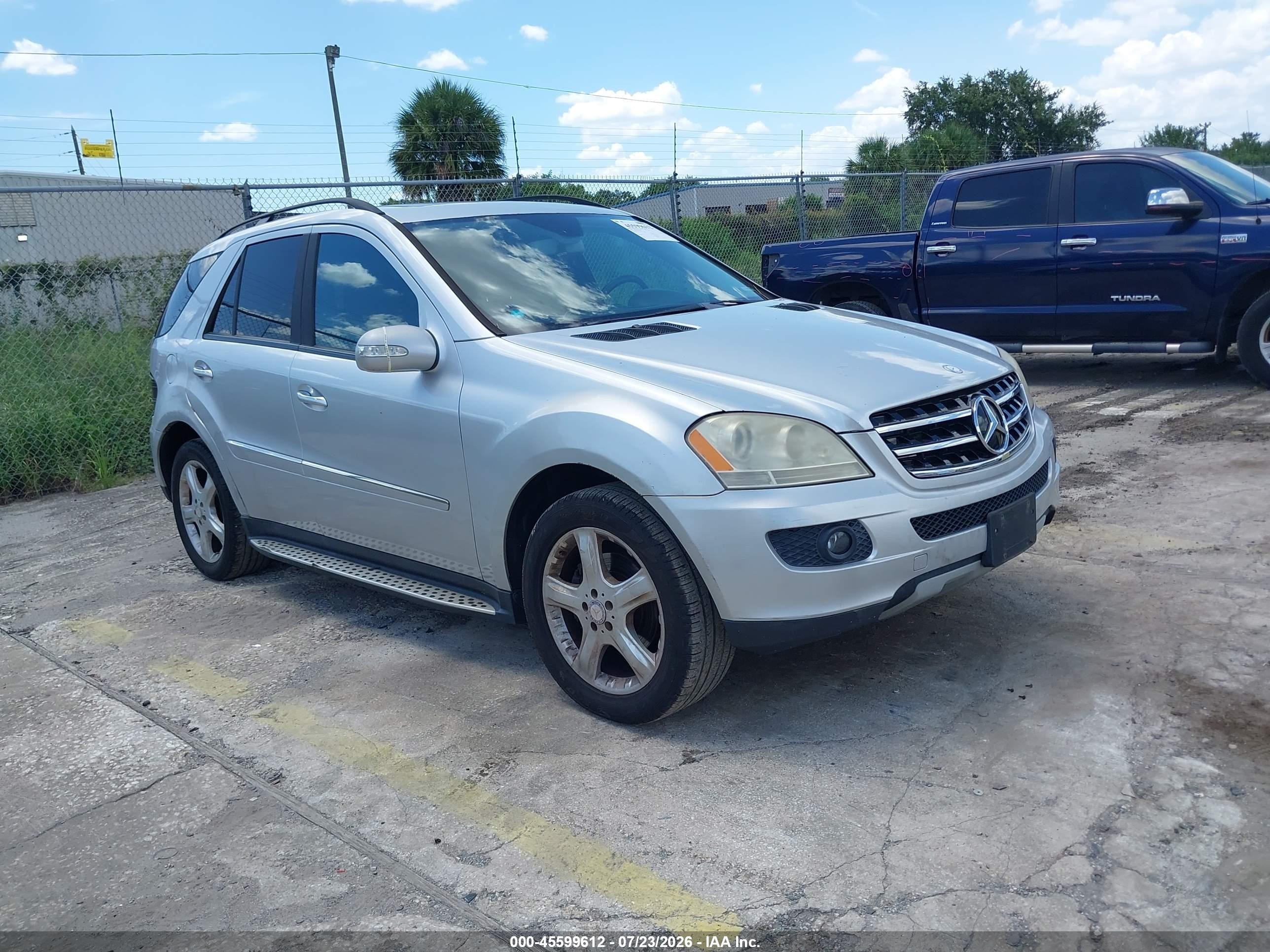 2008 Mercedes-Benz M 320 CDI, VIN 4JGBB22E48A344990 — Rear end