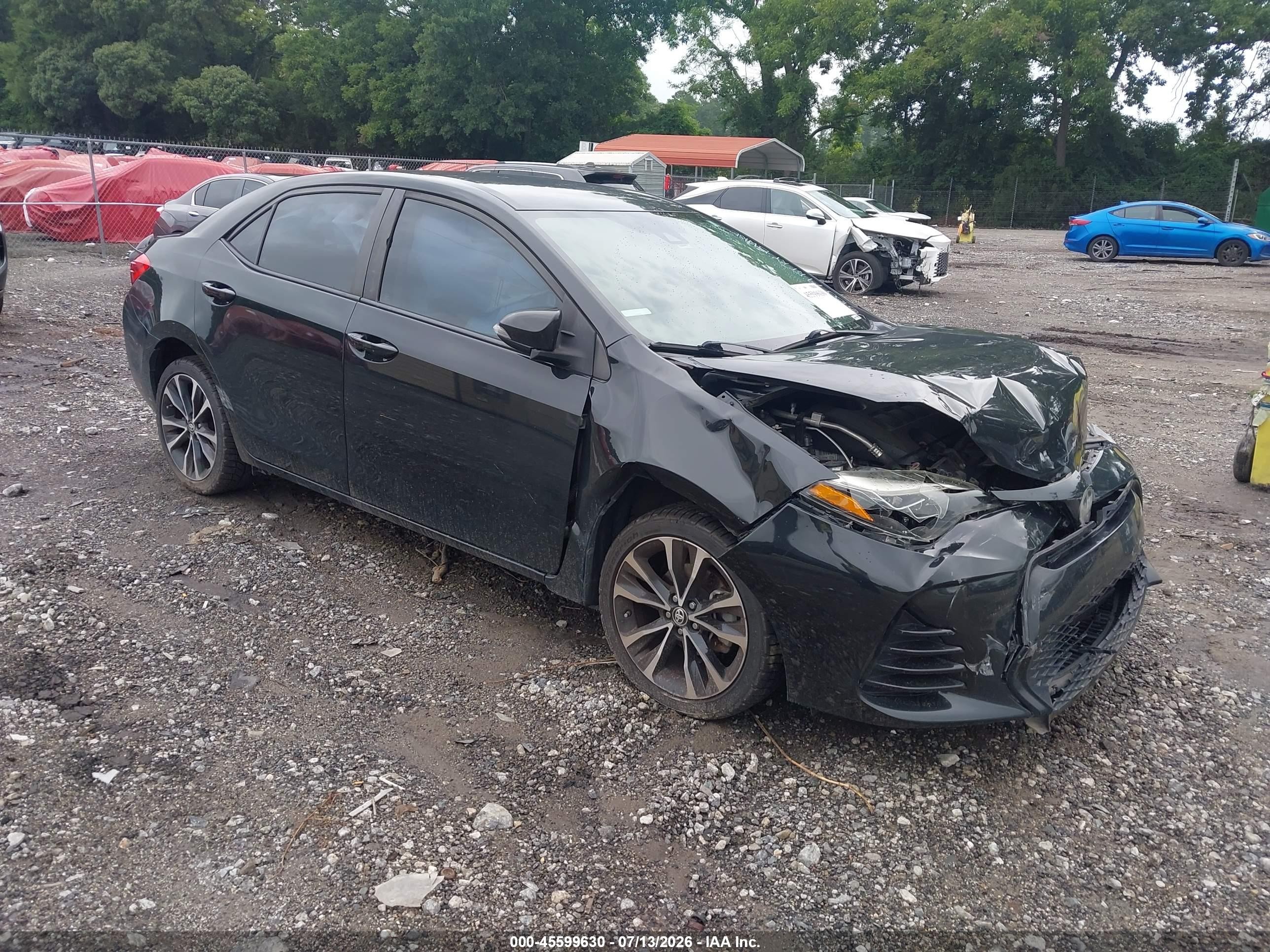 2019 Toyota Corolla SE, VIN 5YFBURHE2KP876983 — Front end