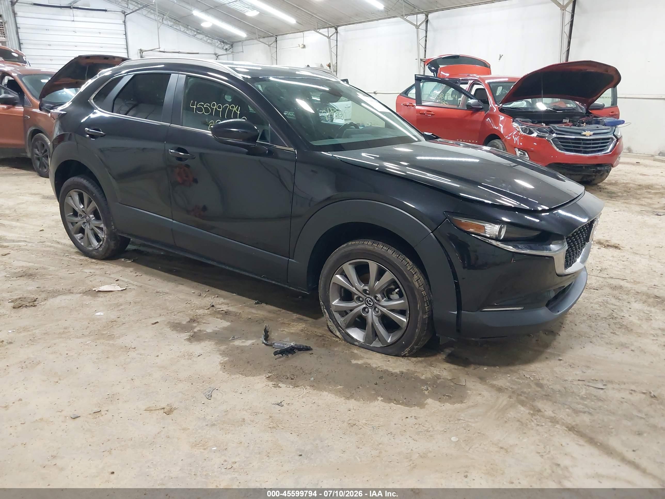 2023 Mazda CX-30 S Select, VIN 3MVDMBBM3PM588564 — Front end