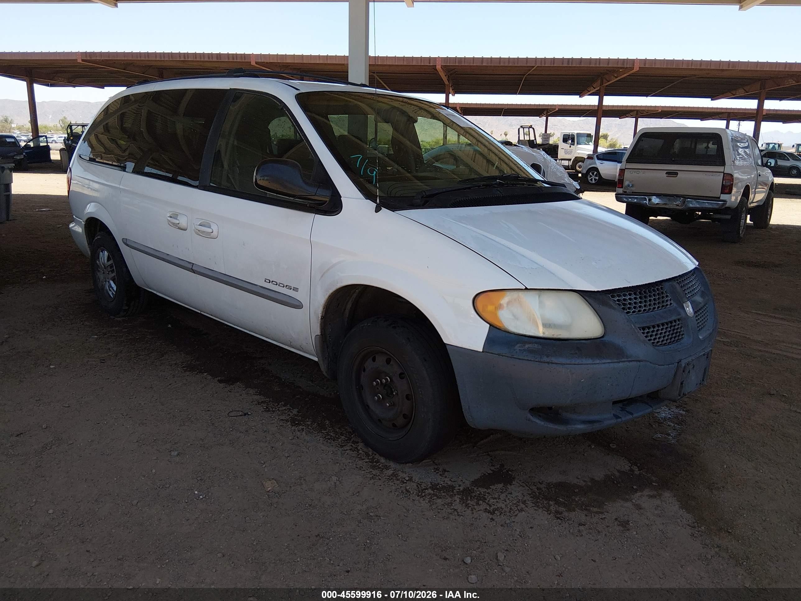 2001 Dodge Caravan Sport, VIN 2B4GP443X1R310649 — Normal wear