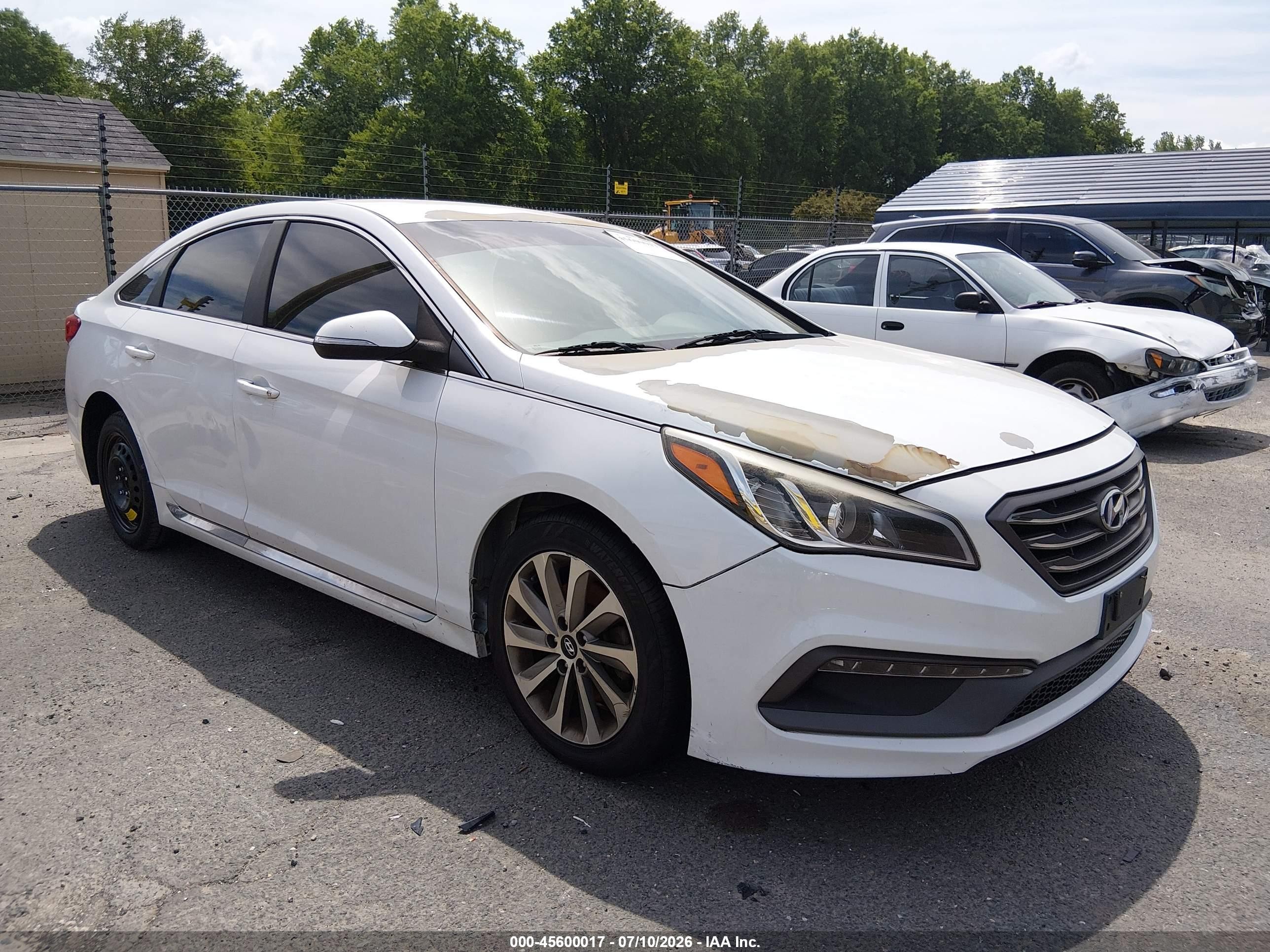 2015 Hyundai Sonata Limited, VIN 5NPE34AF3FH069333 — Water / flood
