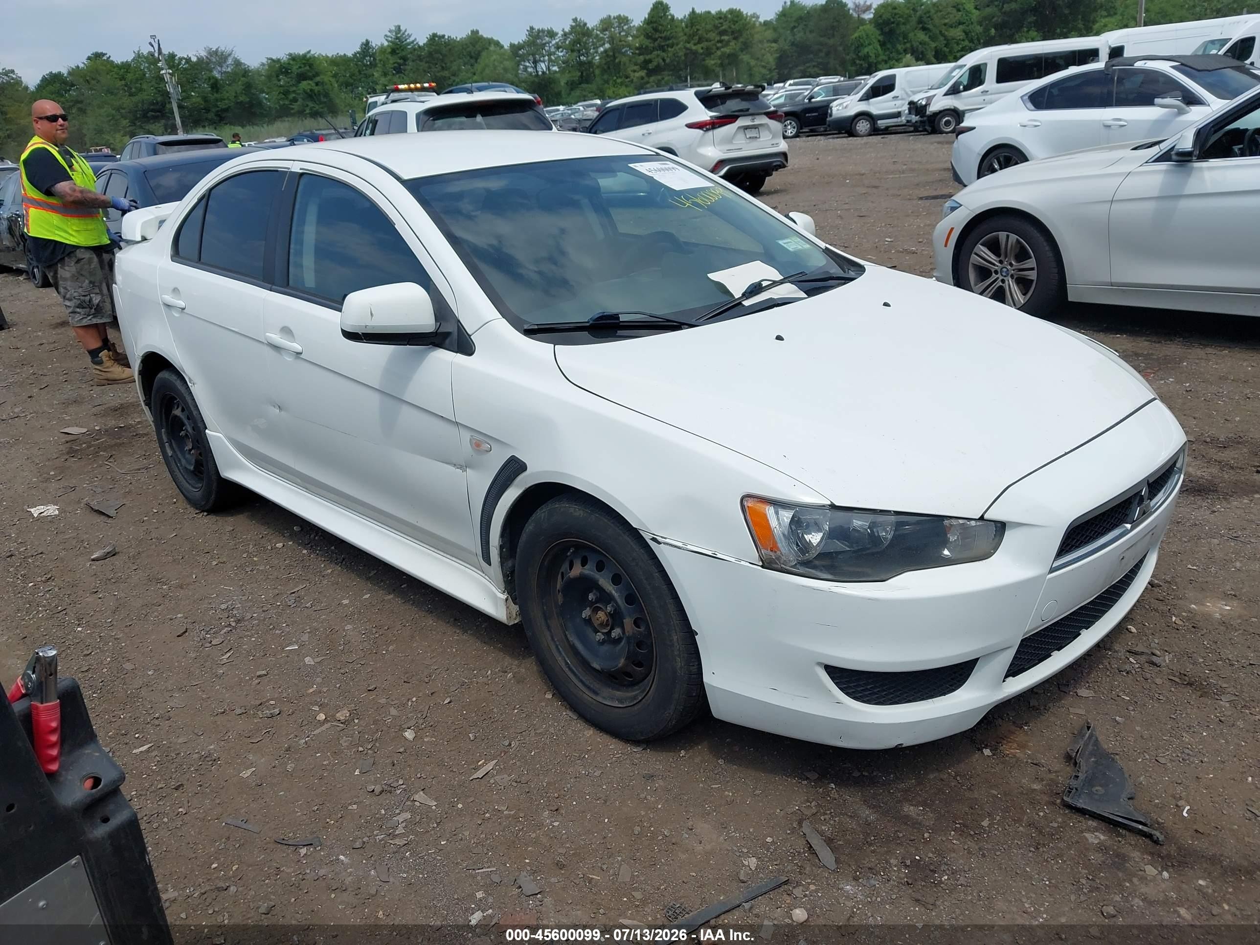 2014 Mitsubishi Lancer ES, VIN JA32U2FU2EU002351 — Front end