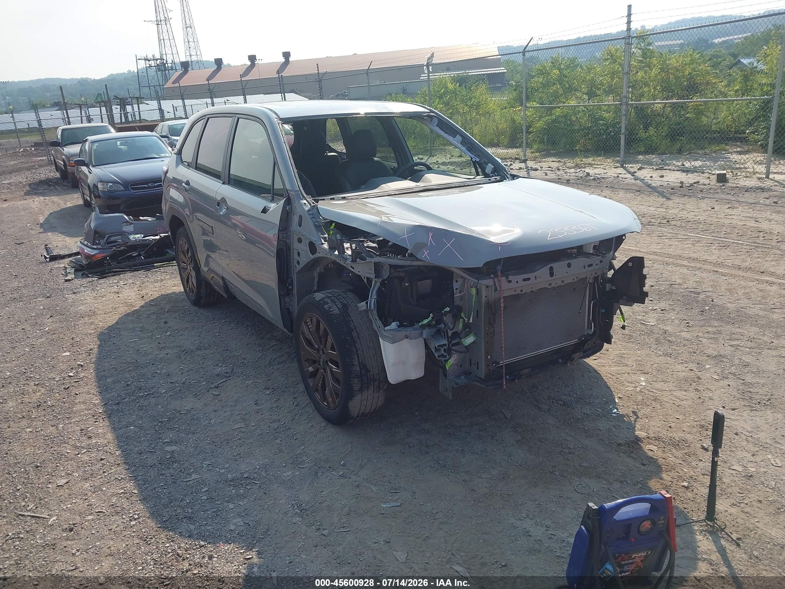 2025 Subaru Forester Special Sports, VIN JF2SLDHC5SH492455 — Front end