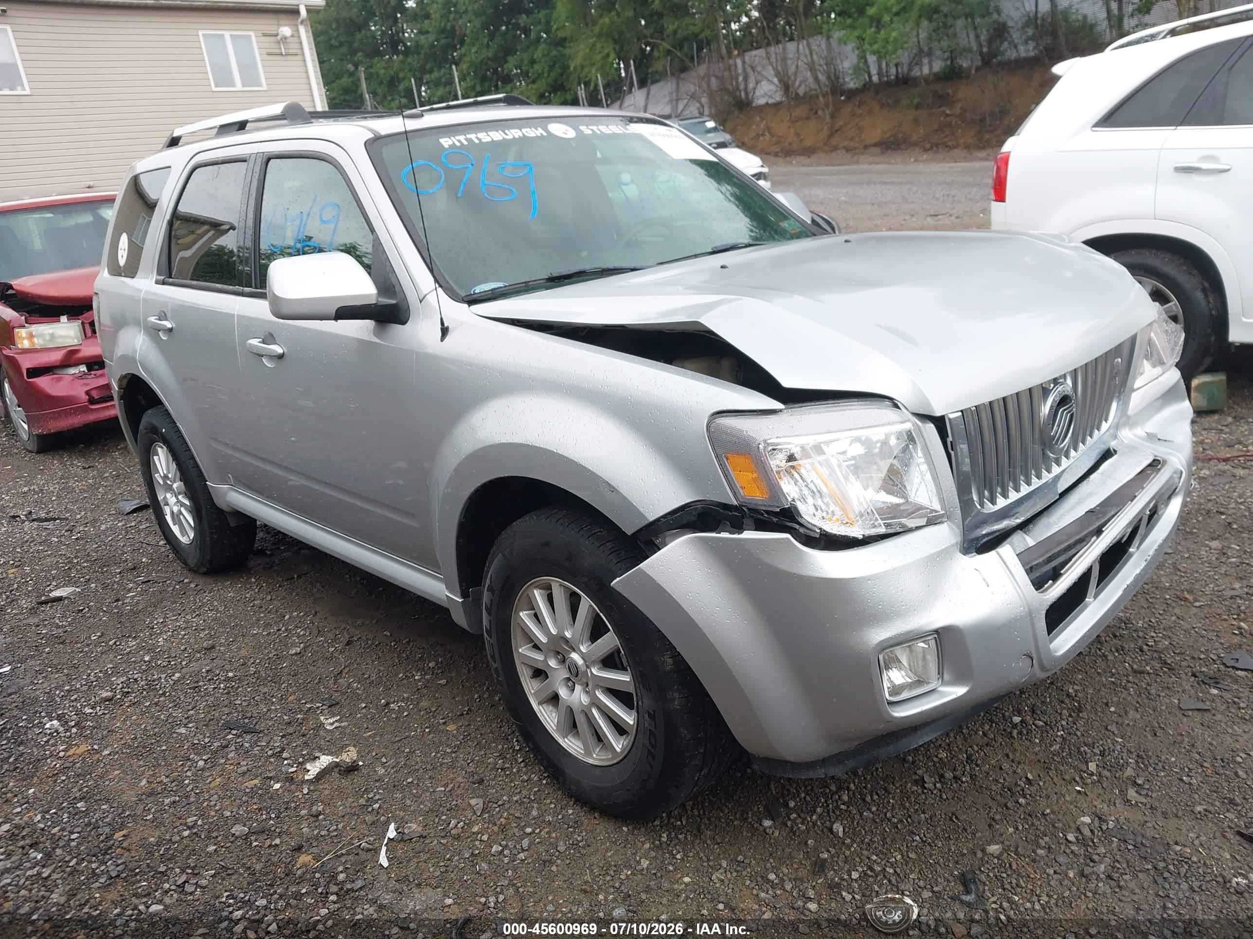2010 Mercury Mariner Premier, VIN 4M2CN9HG1AKJ02976 — Front end
