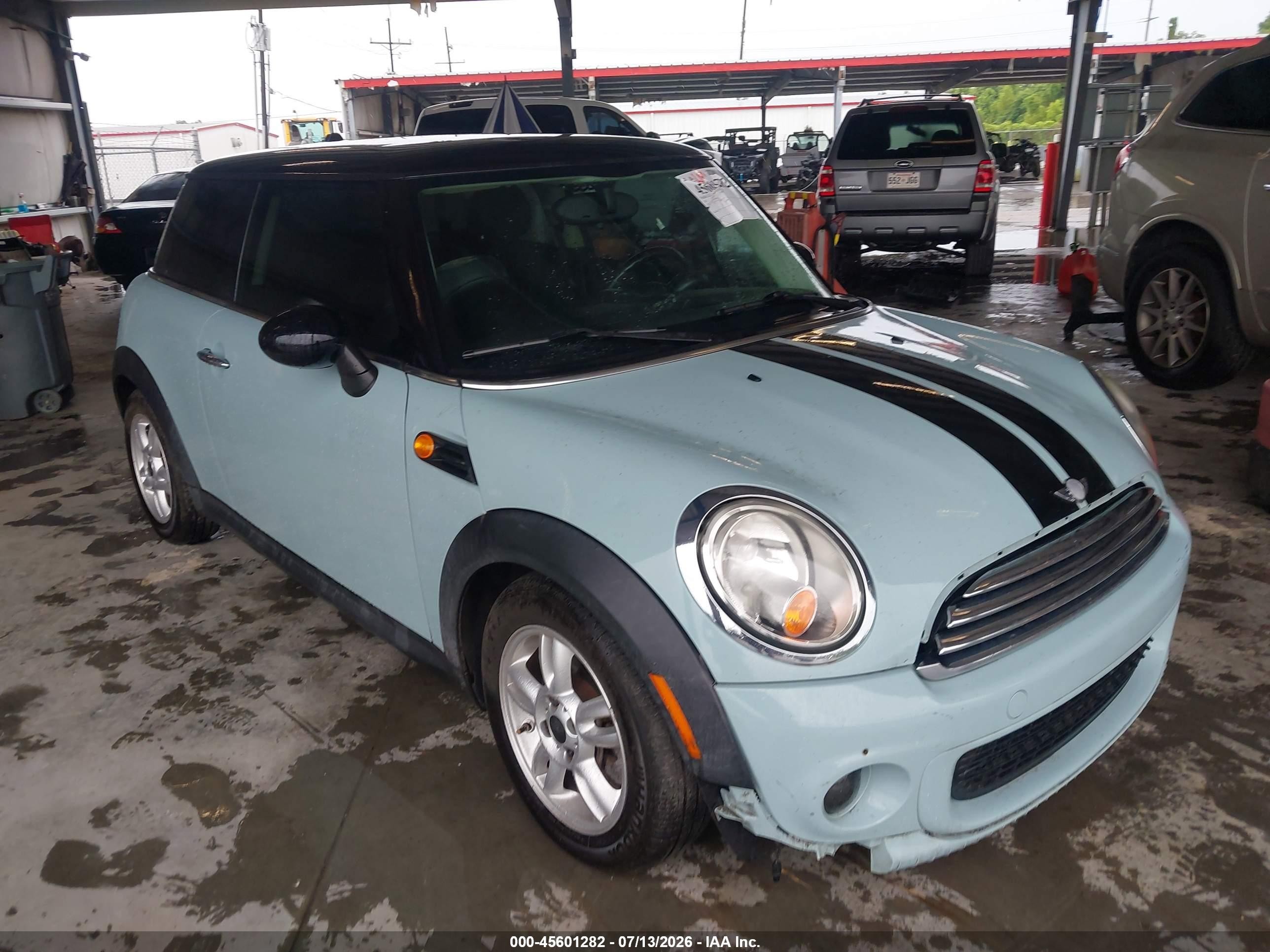 2012 MINI Hardtop, VIN WMWSU3C51CT257609 — Обычный износ