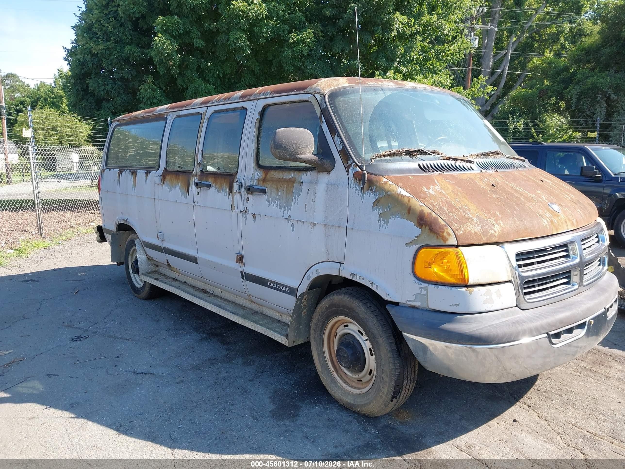 2001 Dodge Cargo, VIN 2B7JB21Y01K513697 — Normal wear