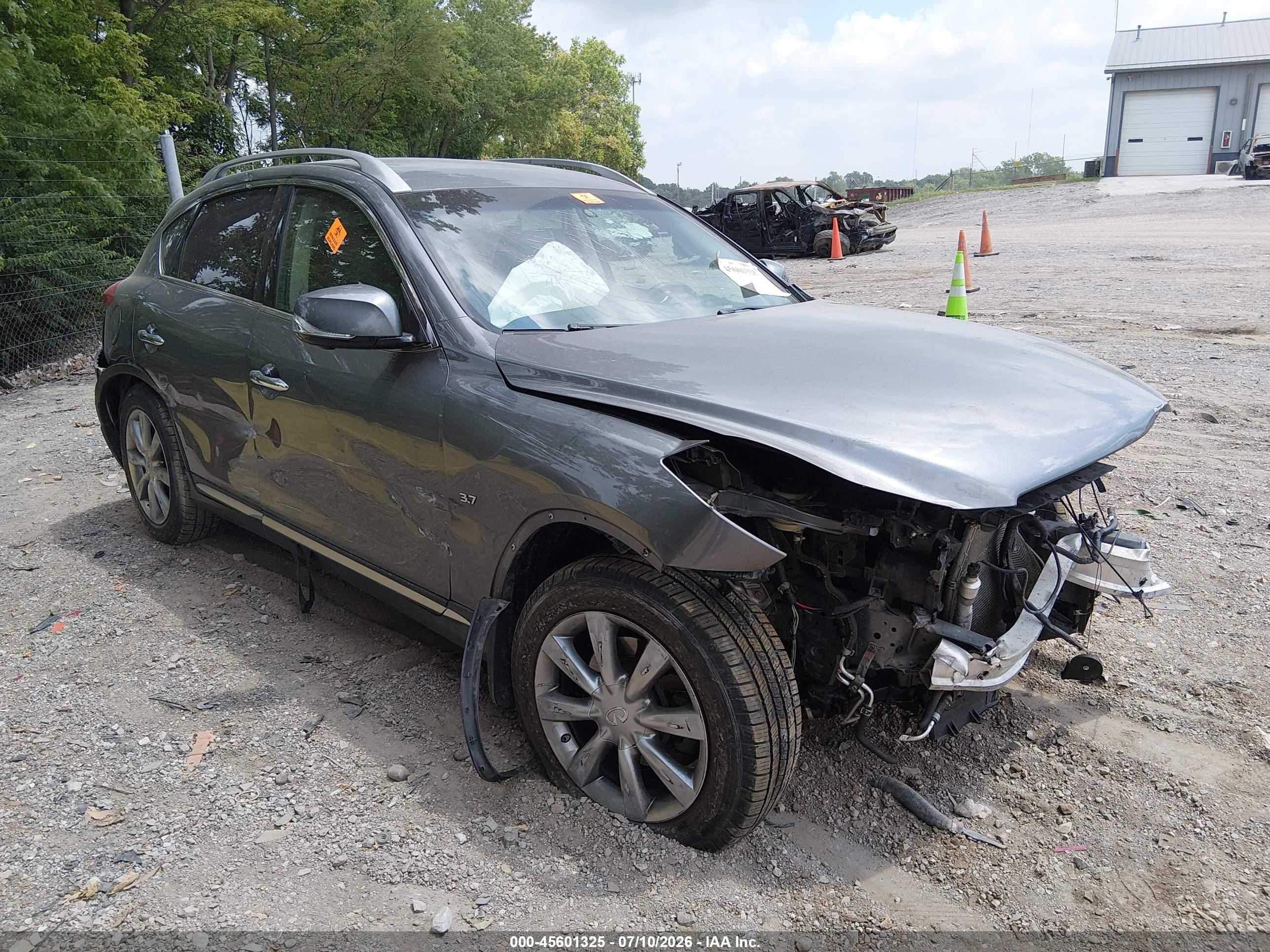 2016 Infiniti QX50, VIN JN1BJ0RR0GM261657 — Front end