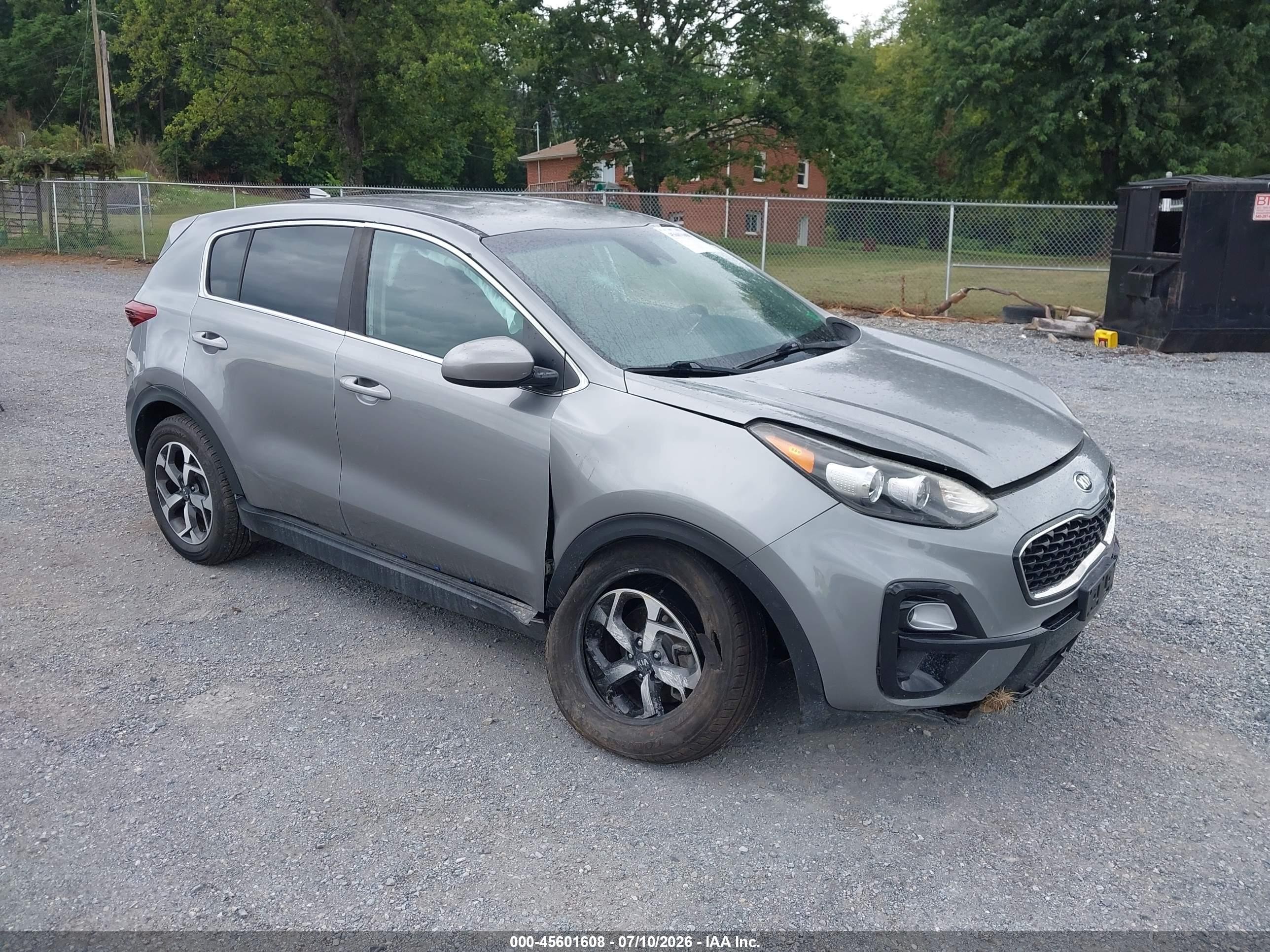 2020 Kia Sportage LX, VIN KNDPMCAC3L7767415 — Front end
