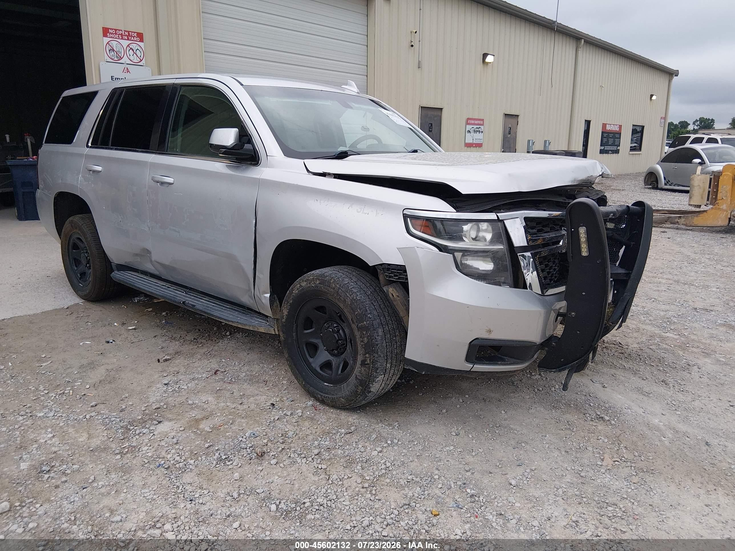 2019 Chevrolet Tahoe Commercial, VIN 1GNLCDEC6KR201471 — Front end