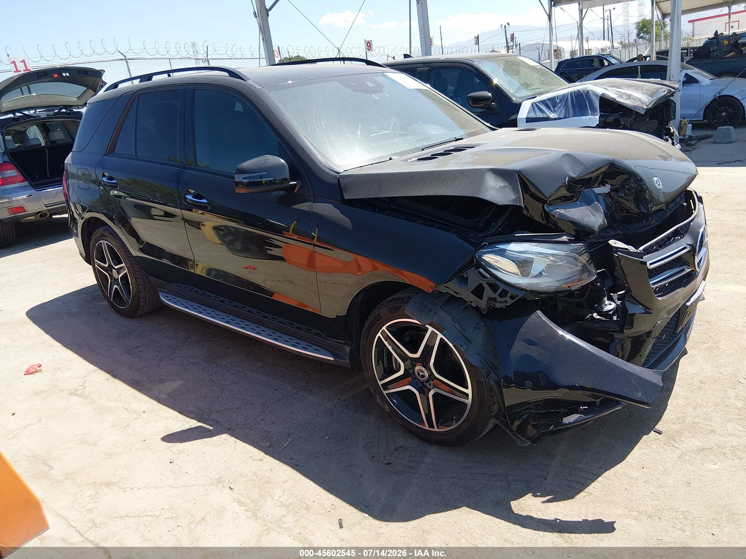 2018 Mercedes-Benz GLE 350, VIN 4JGDA5JB7JB191610 — Front end