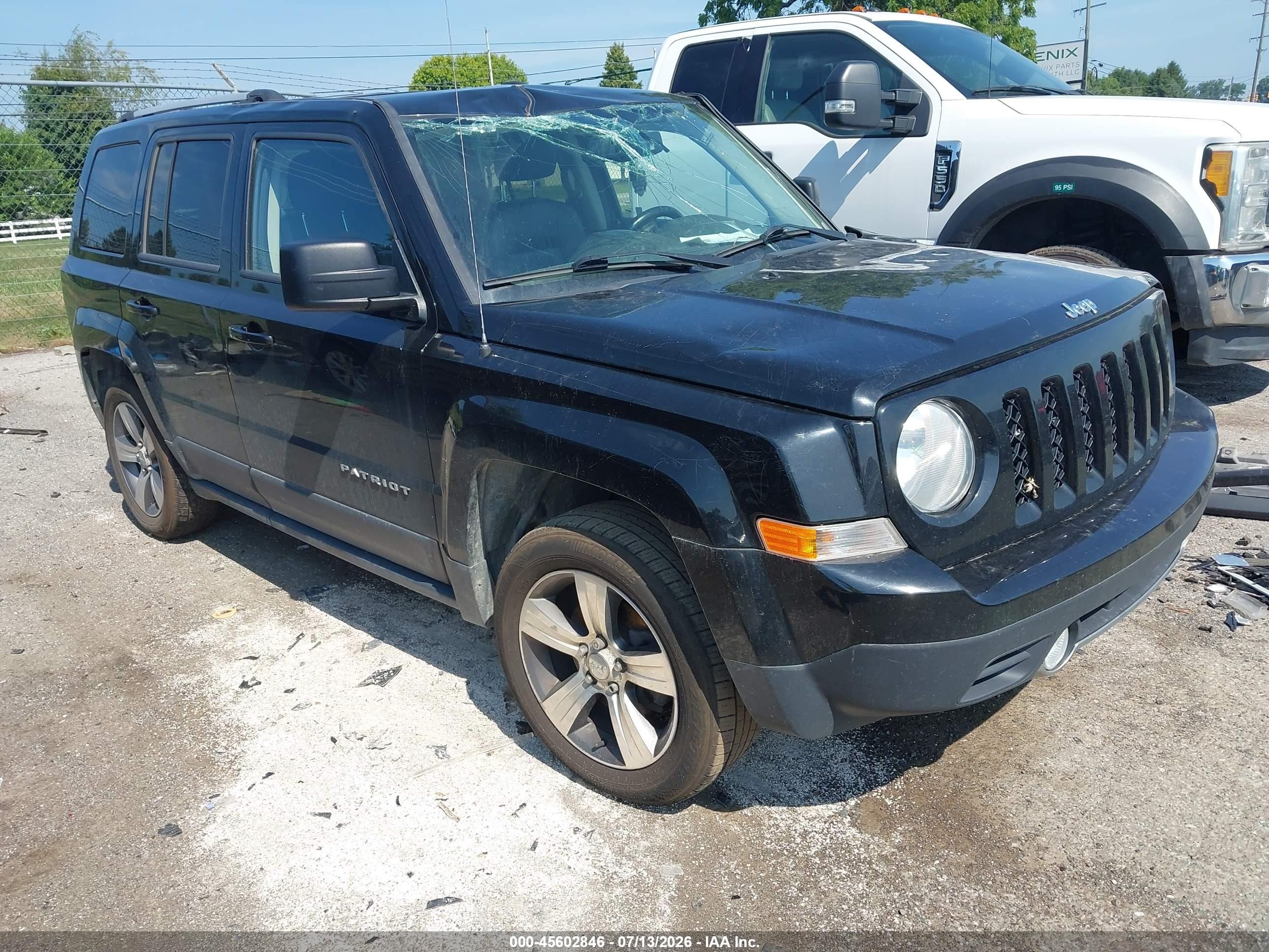 2017 Jeep Patriot High Altitude, VIN 1C4NJPFA7HD158674 — Front end