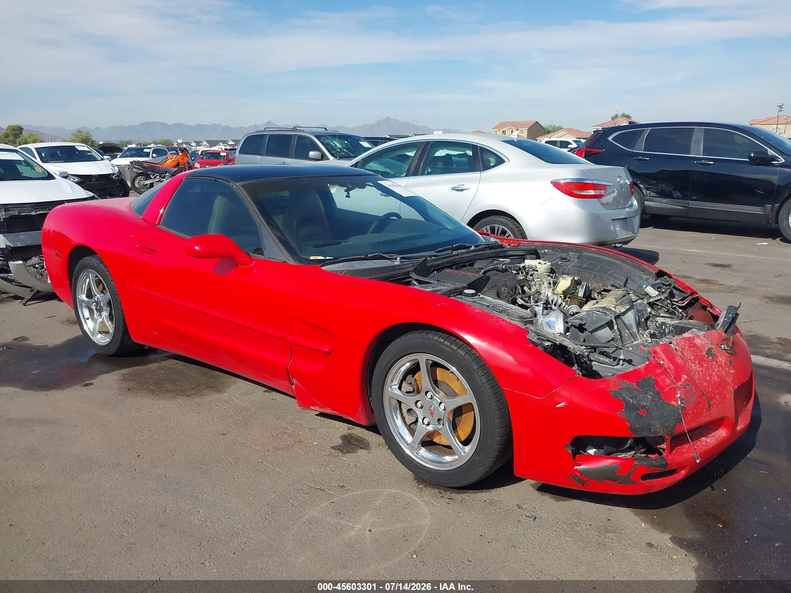 2001 Chevrolet Corvette, VIN 1G1YY22G815105187 — Engine fire