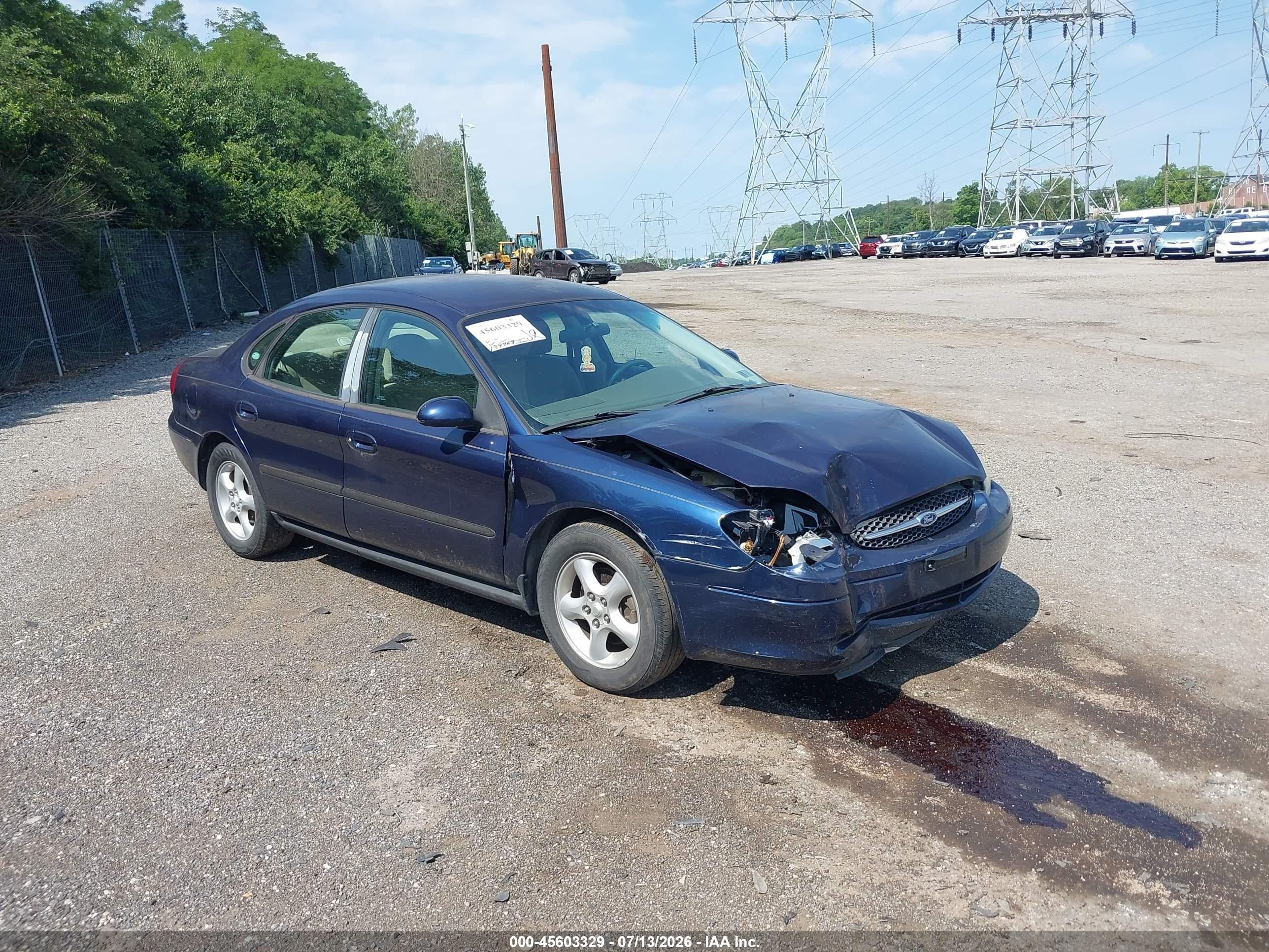 2001 Ford Taurus SE, VIN 1FAFP53UX1G127838 — Front end