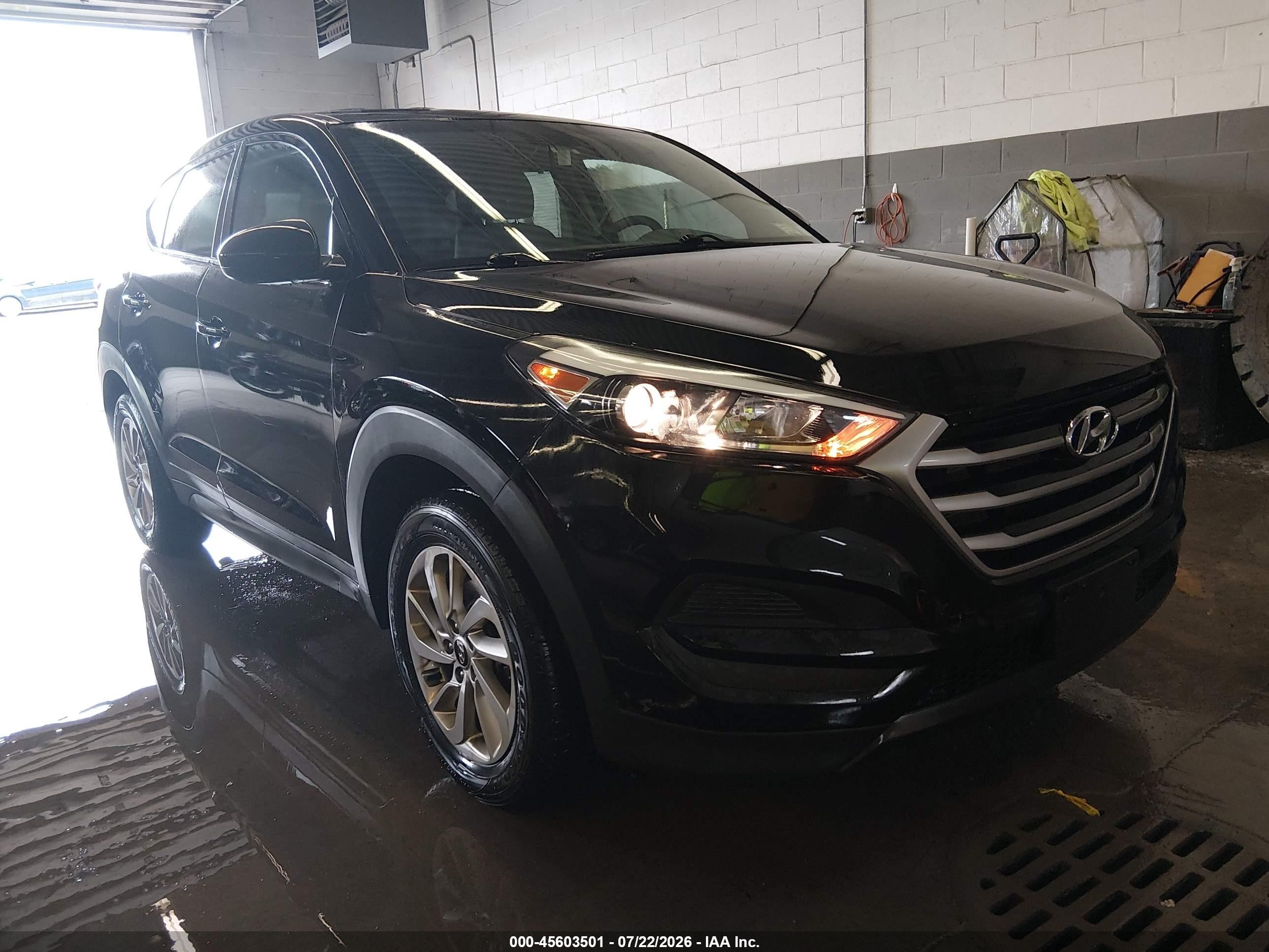 2018 Hyundai Tucson SE, VIN KM8J2CA44JU655799 — Normal wear