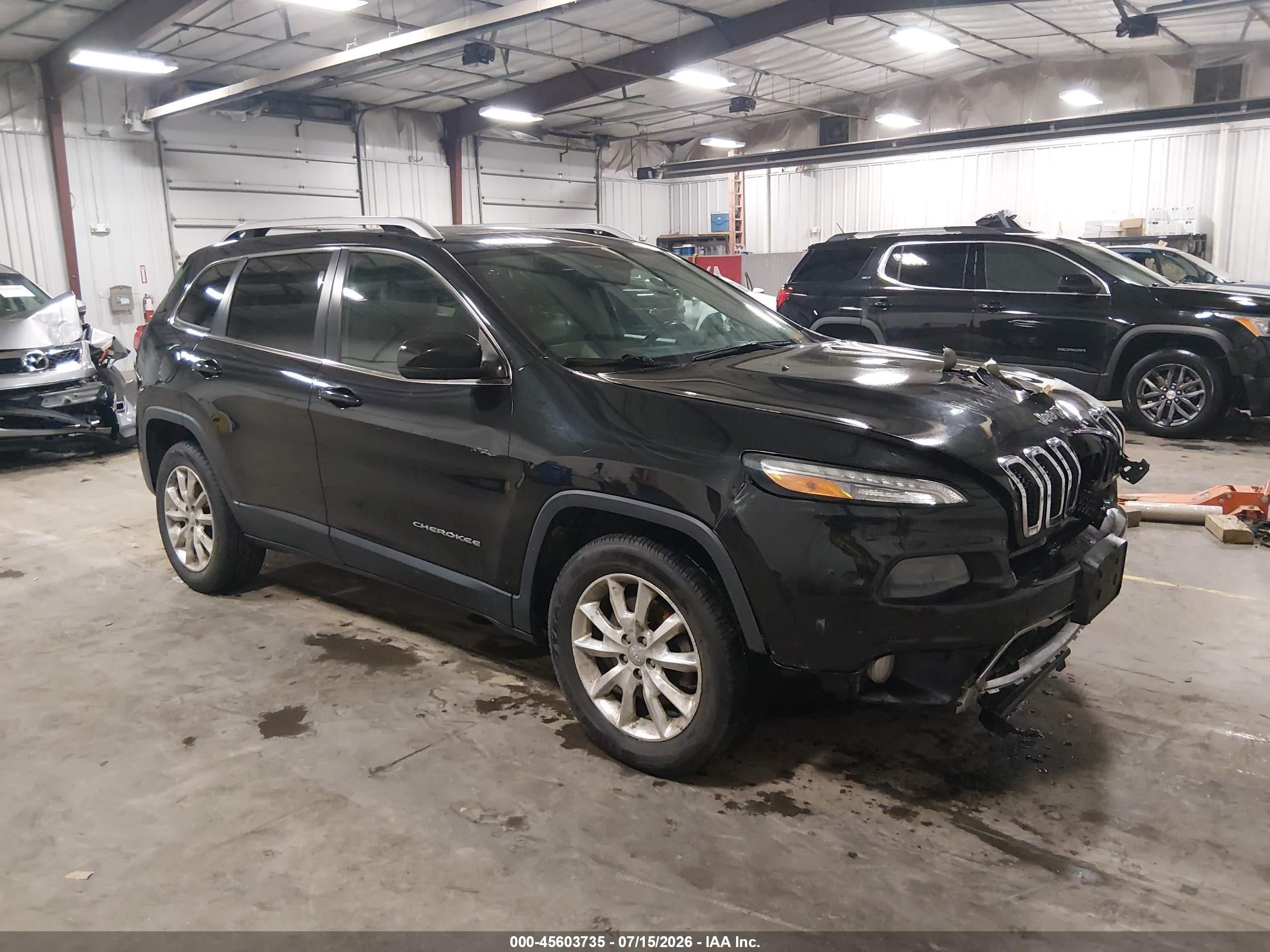 2014 Jeep Cherokee Limited, VIN 1C4PJMDB1EW207757 — Перед