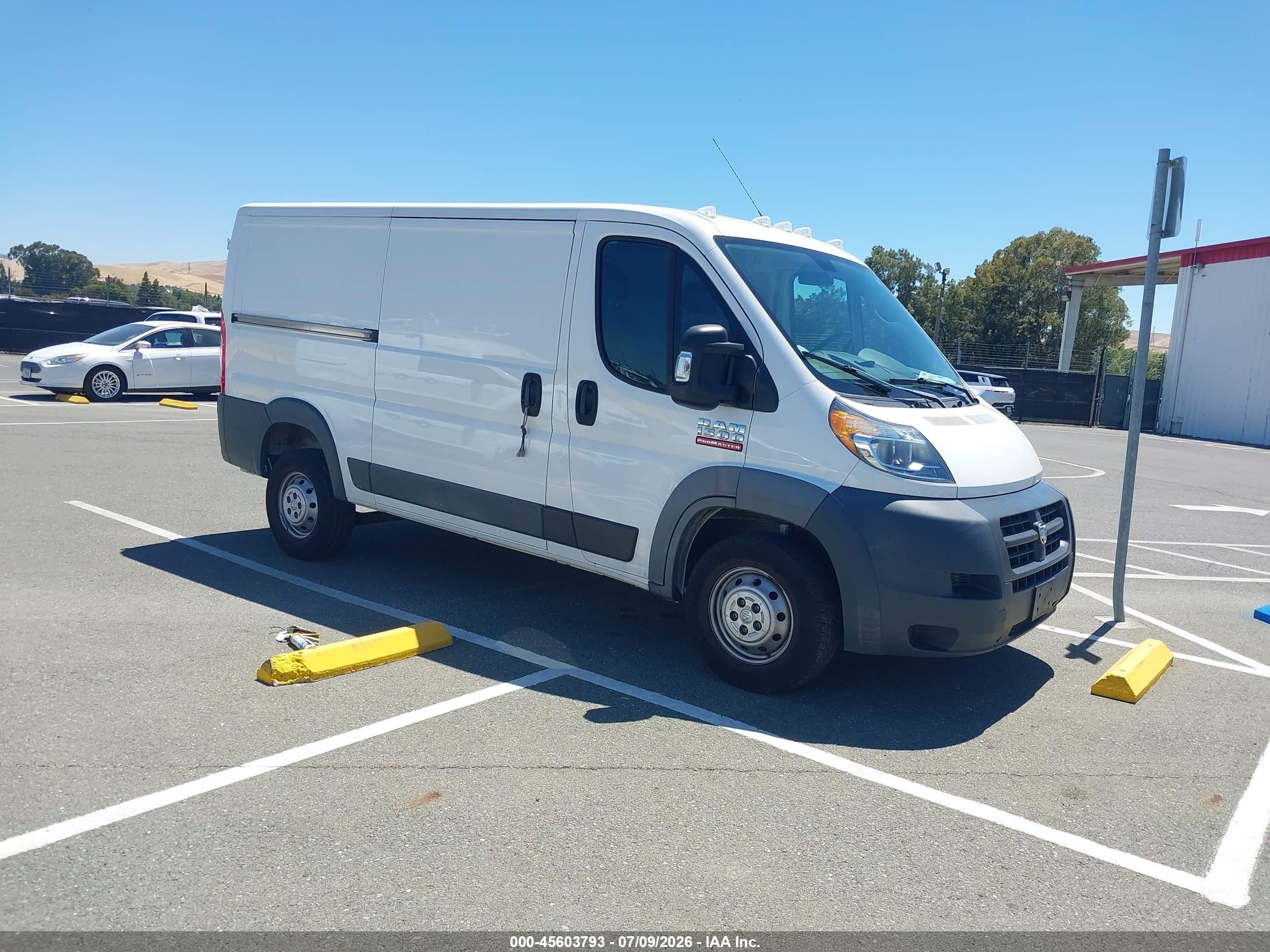 2018 Ram ProMaster Cargo, VIN 3C6TRVAGXJE146613 — Normal wear