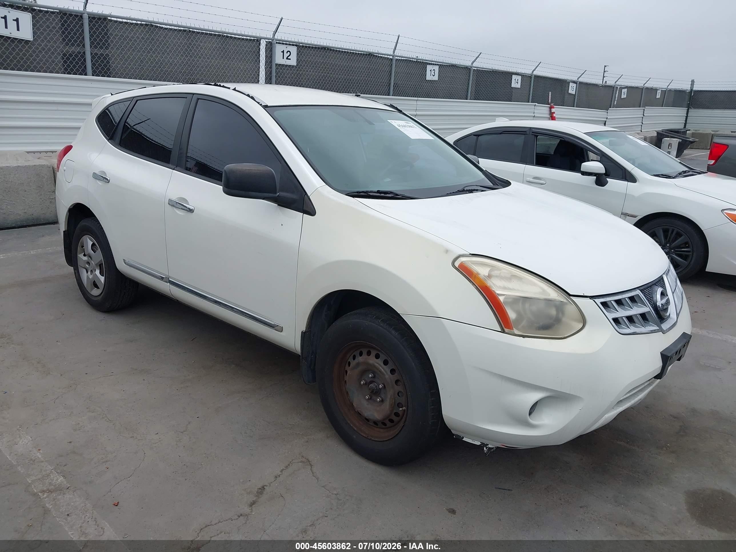 2012 Nissan Rogue SV, VIN JN8AS5MV6CW387452 — Side