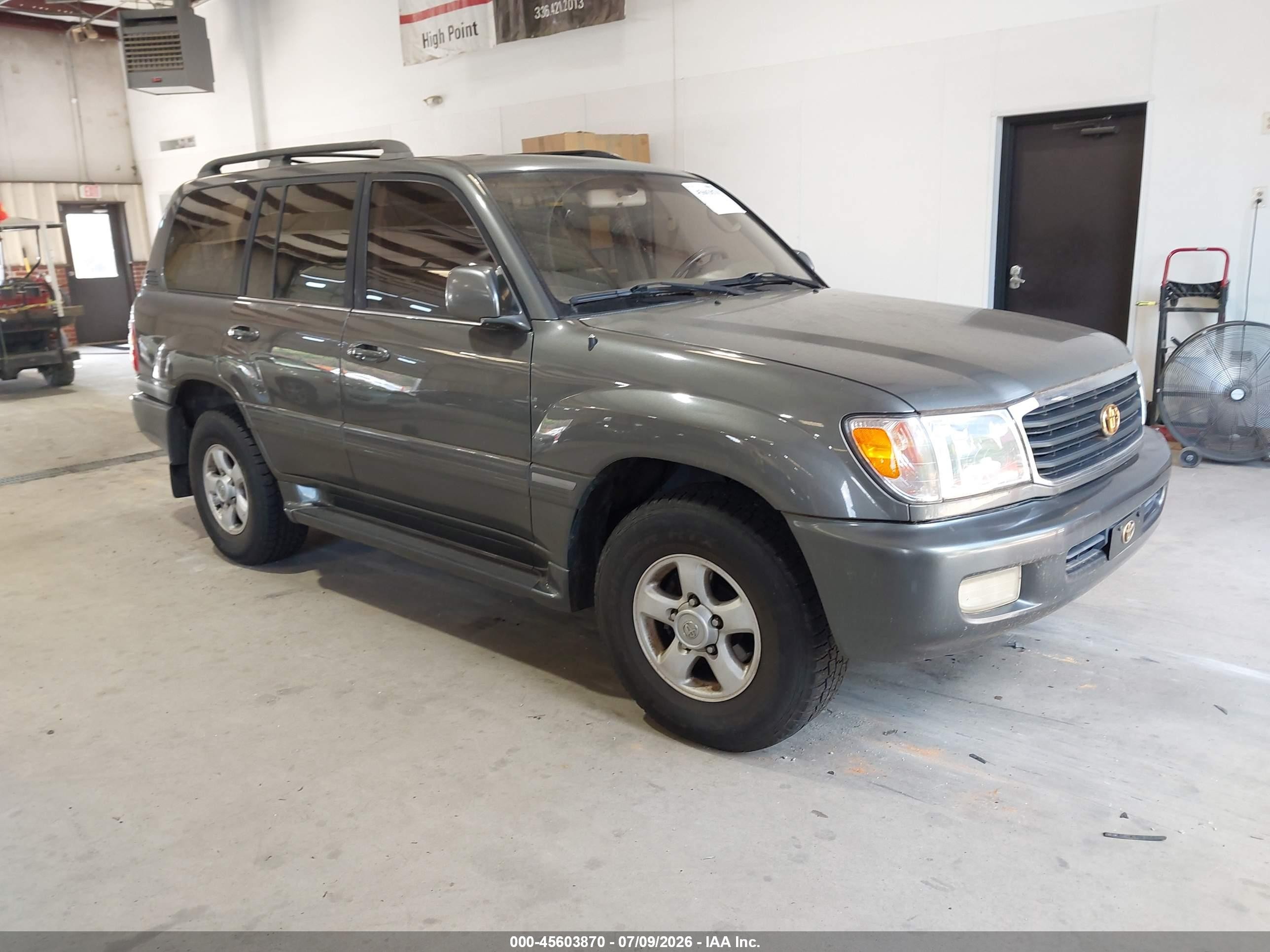 2000 Toyota Land Cruiser, VIN JT3HT05J5Y0093285 — Roof