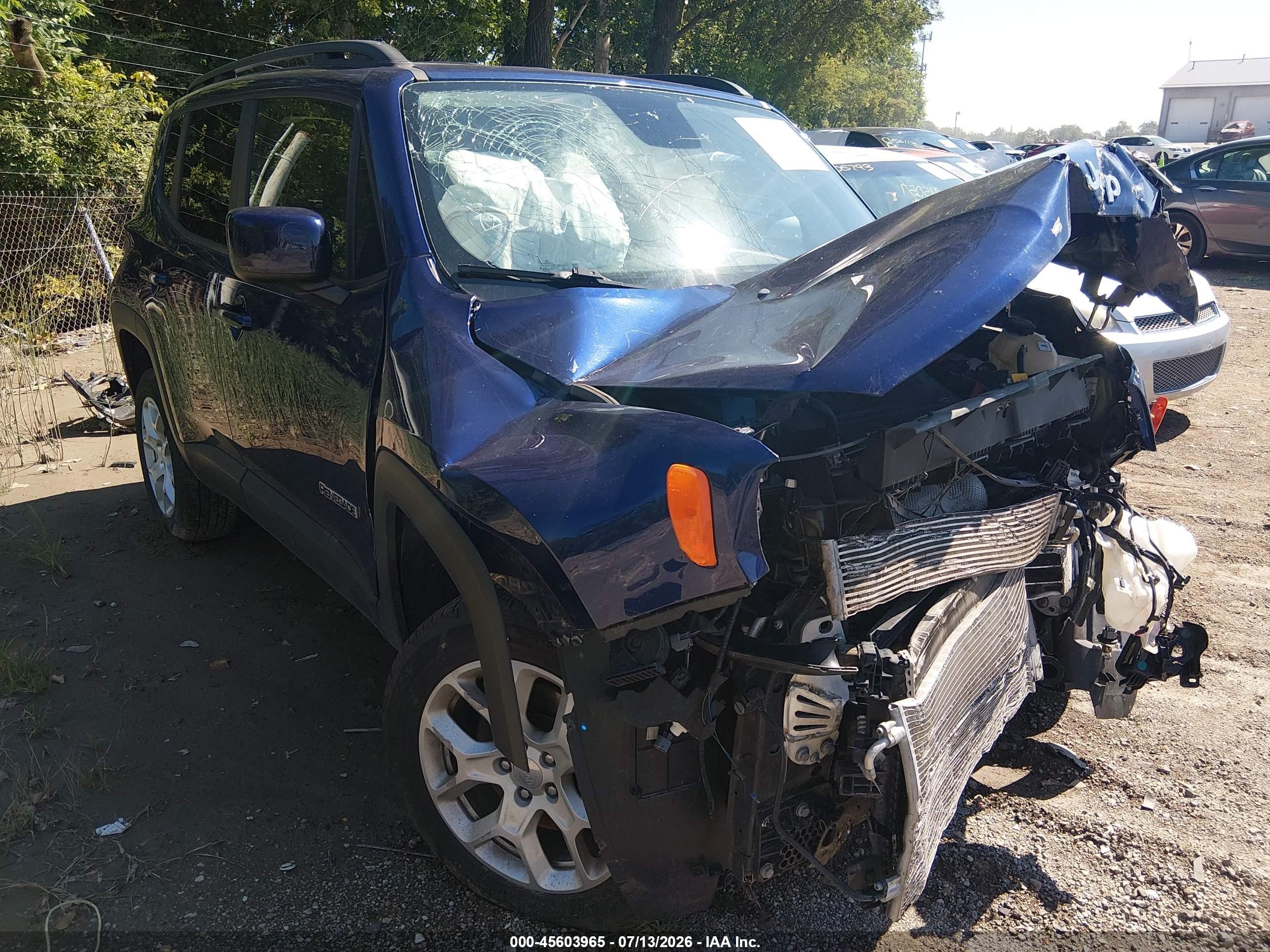 2018 Jeep Renegade Latitude, VIN ZACCJBBB7JPH86749 — Front end