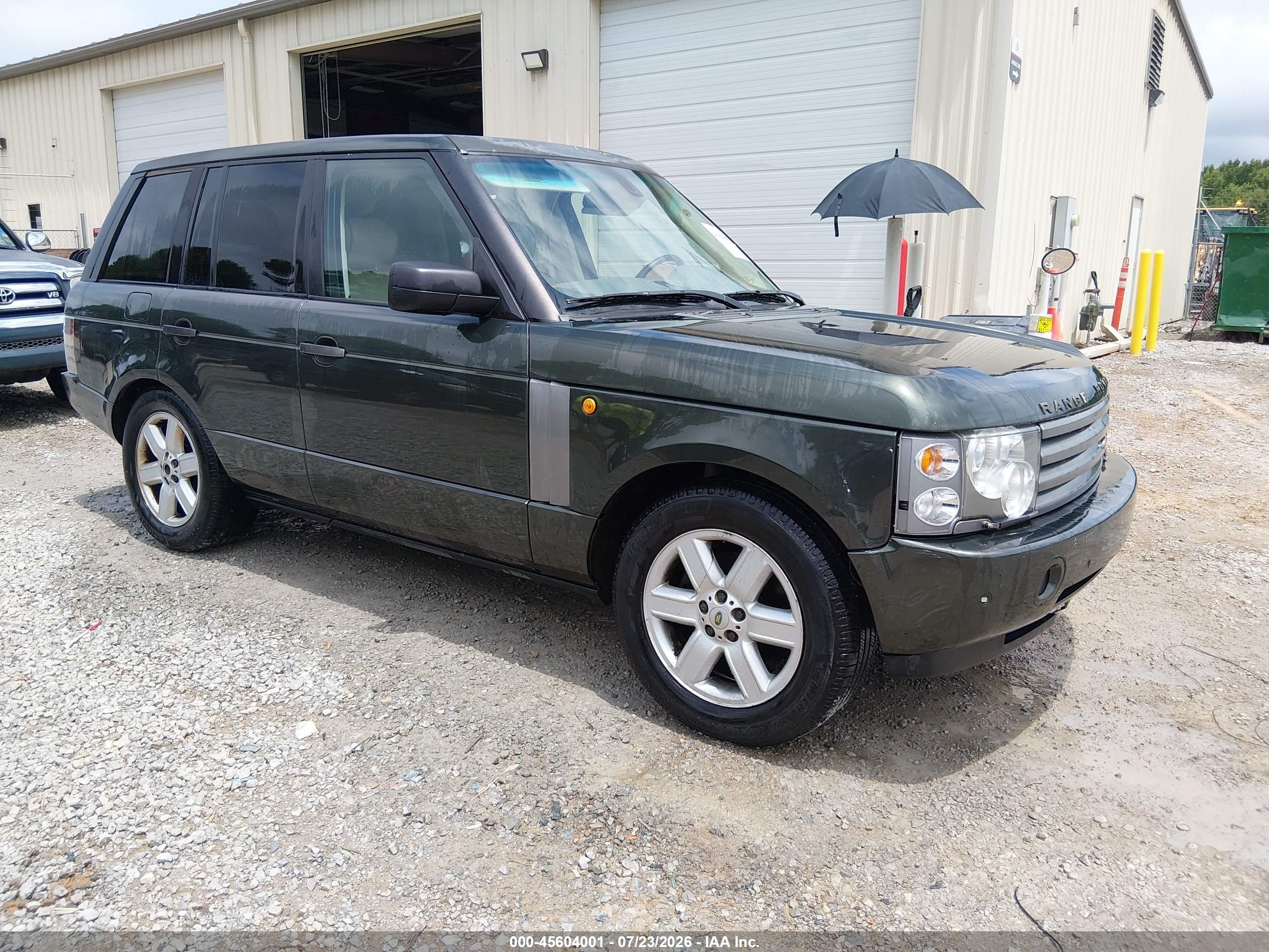2005 Land Rover Range Rover HSE, VIN SALME11455A197249 — Normal wear