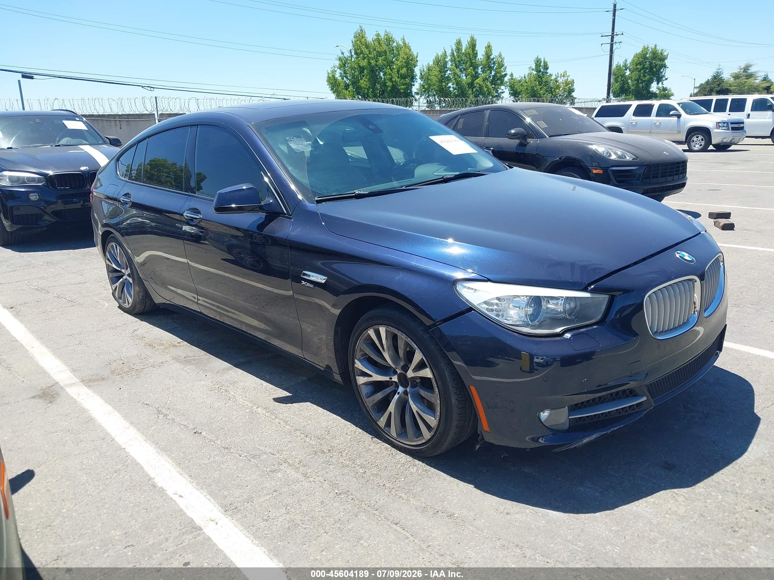 2012 BMW 5 Series 550i Gran Turismo xDrive, VIN WBASP4C5XCC899873 — Front end