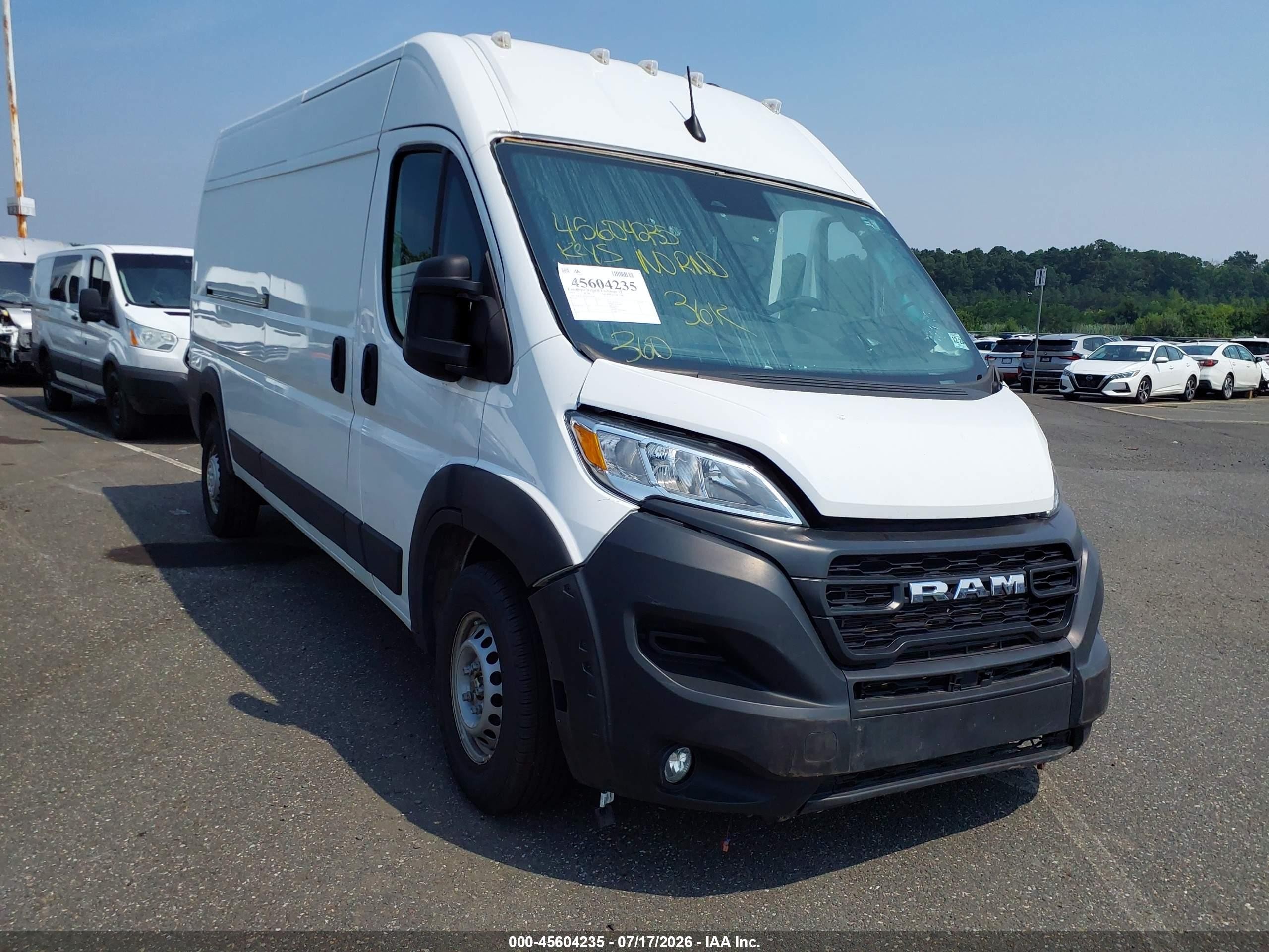 2025 Ram ProMaster Cargo Tradesman, VIN 3C6LRVDG5SE518758 — Side