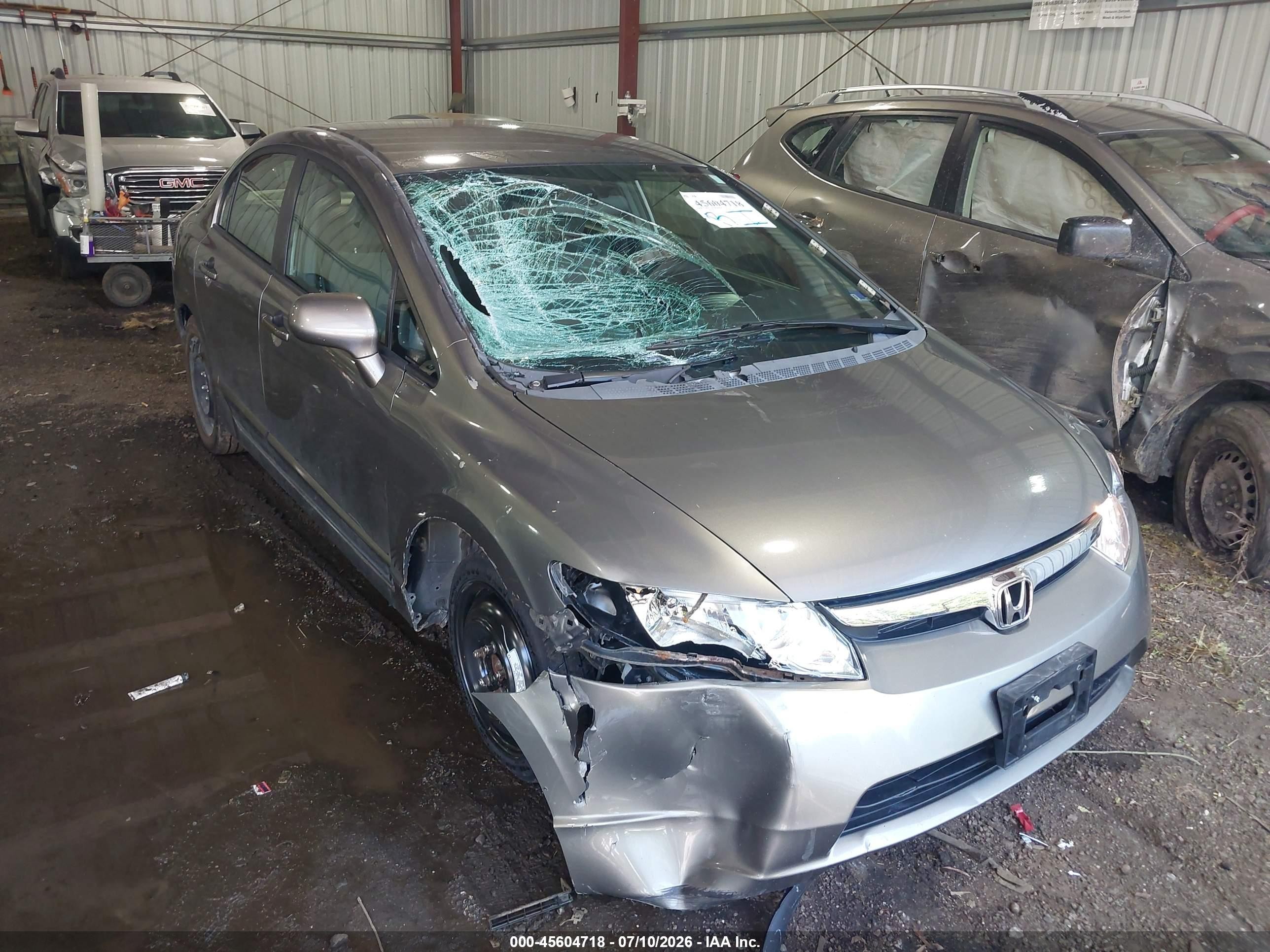 2008 Honda Civic LX, VIN 1HGFA165X8L062517 — Front end