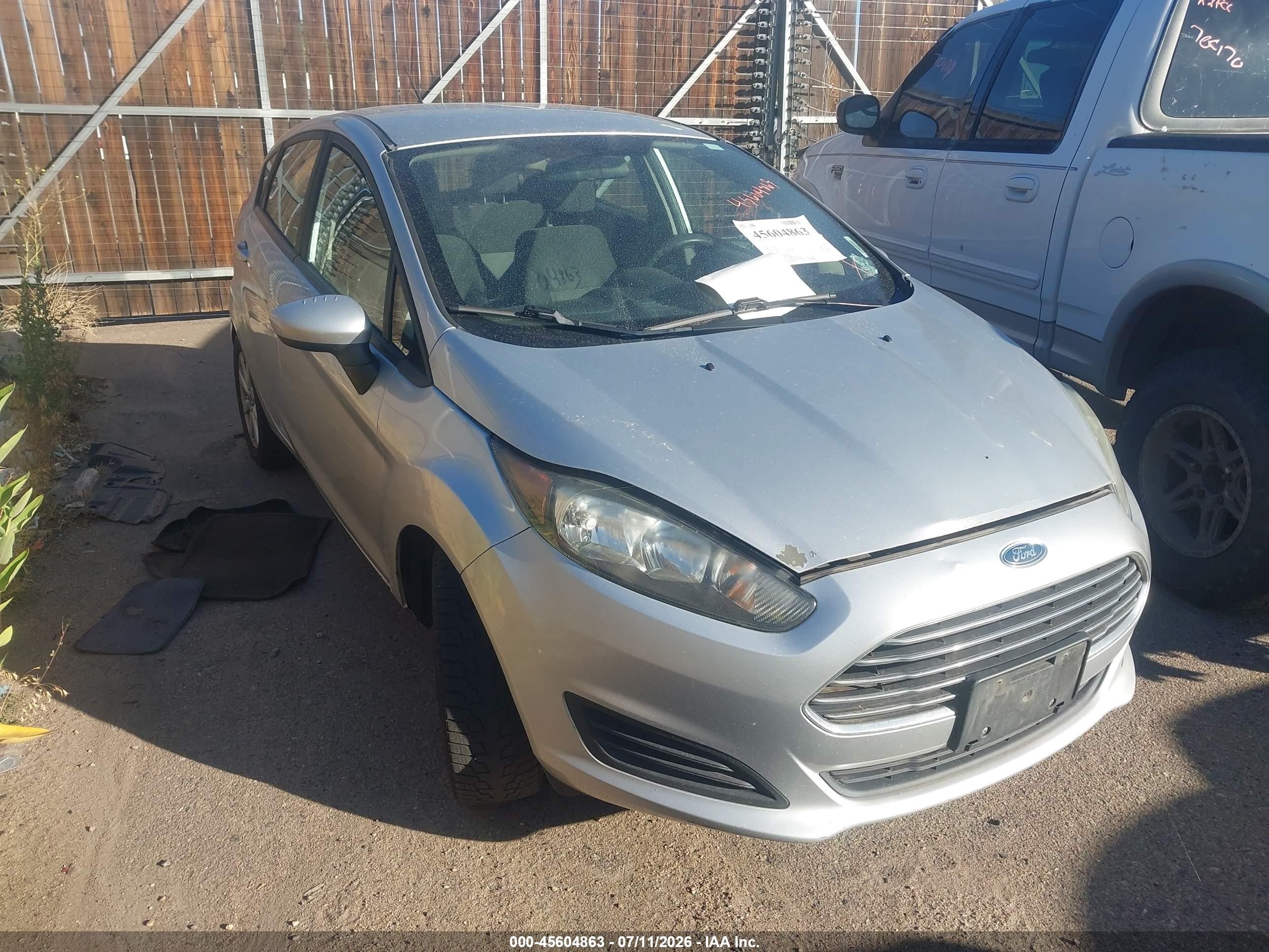 2016 Ford Fiesta S, VIN 3FADP4TJ2GM101062 — Normal wear