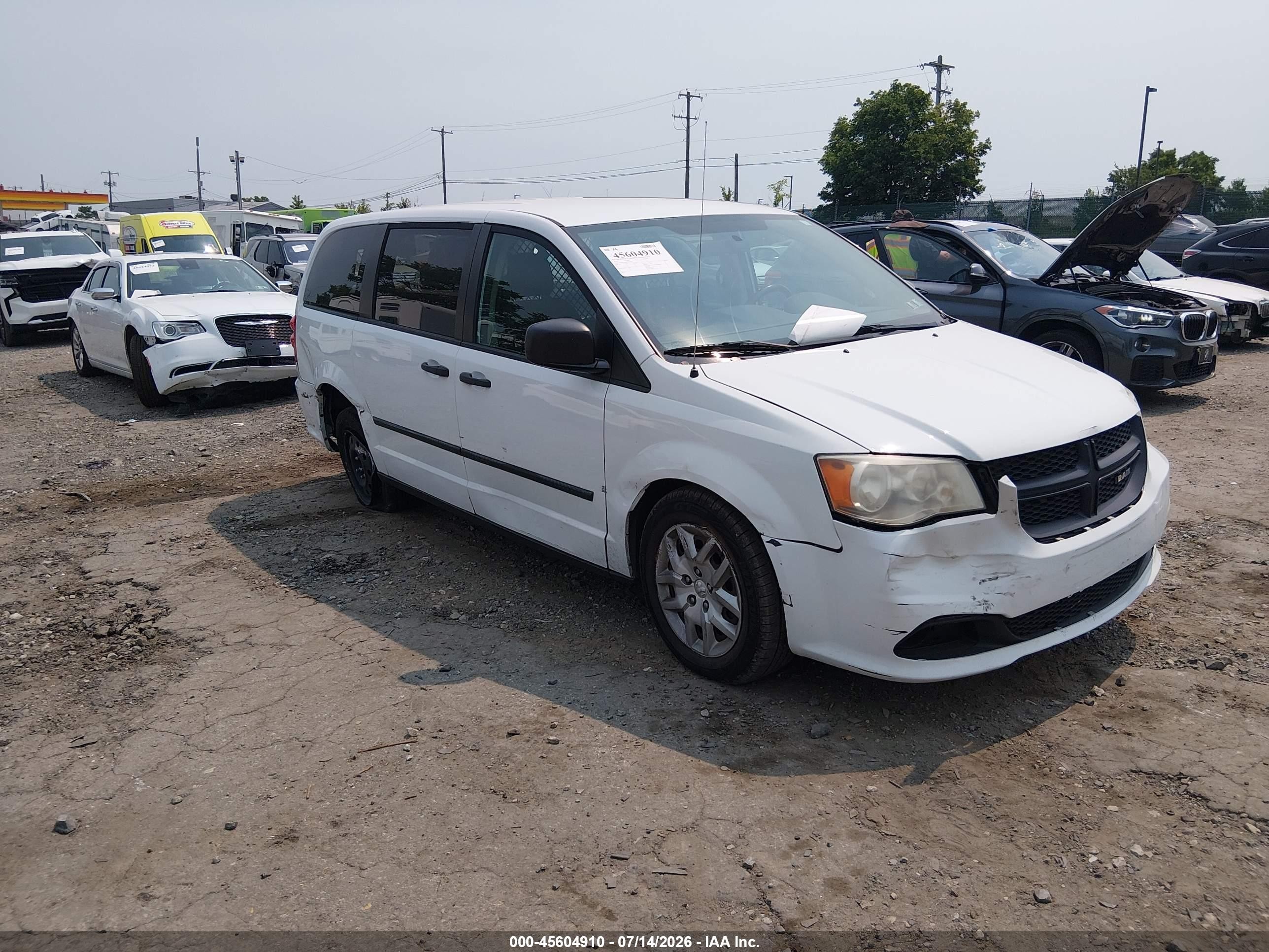 2015 Ram Cargo Van Tradesman, VIN 2C4JRGAG6FR679608 — Rear end