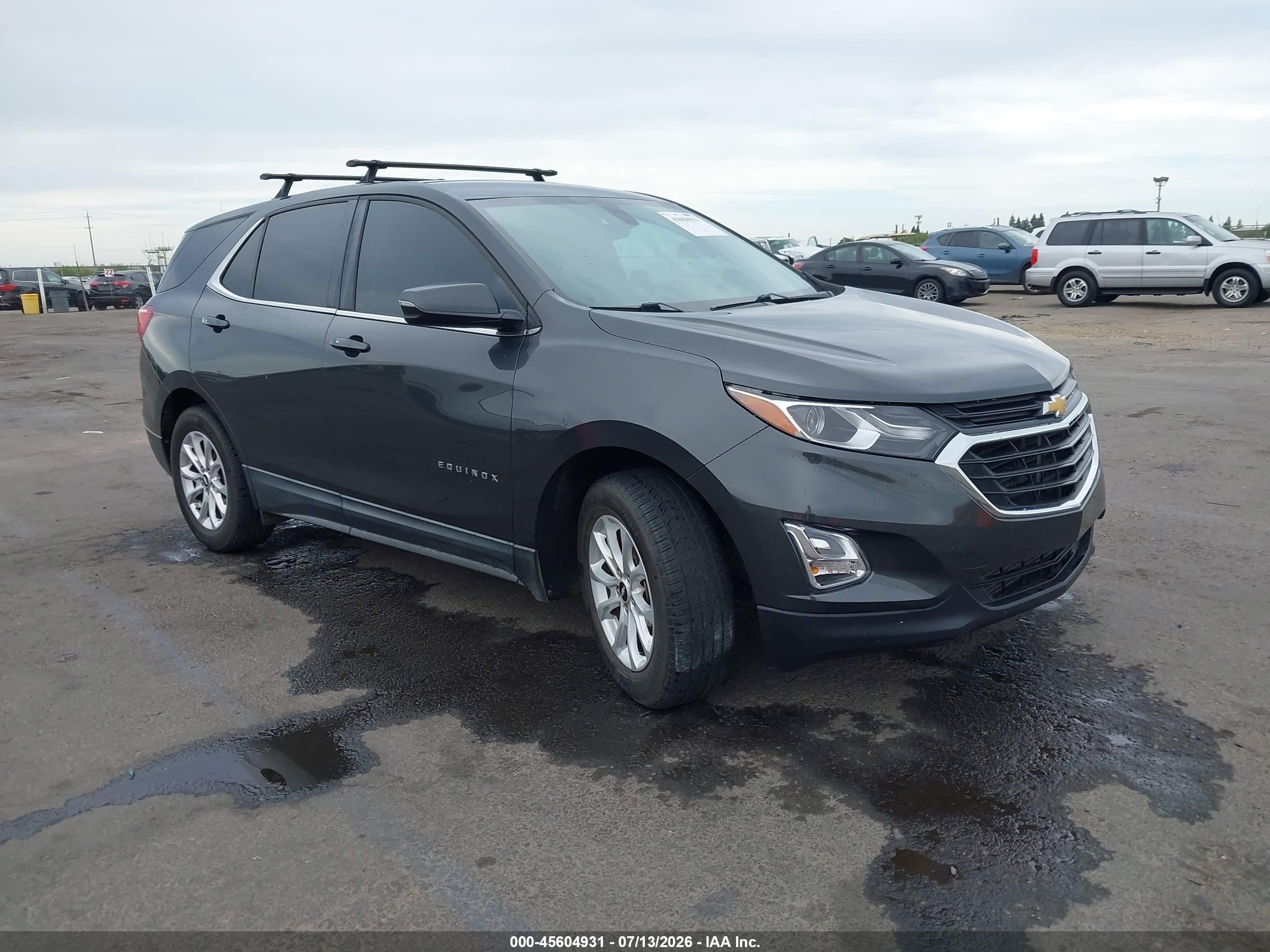 2018 Chevrolet Equinox LT, VIN 2GNAXSEV7J6186202 — Front end