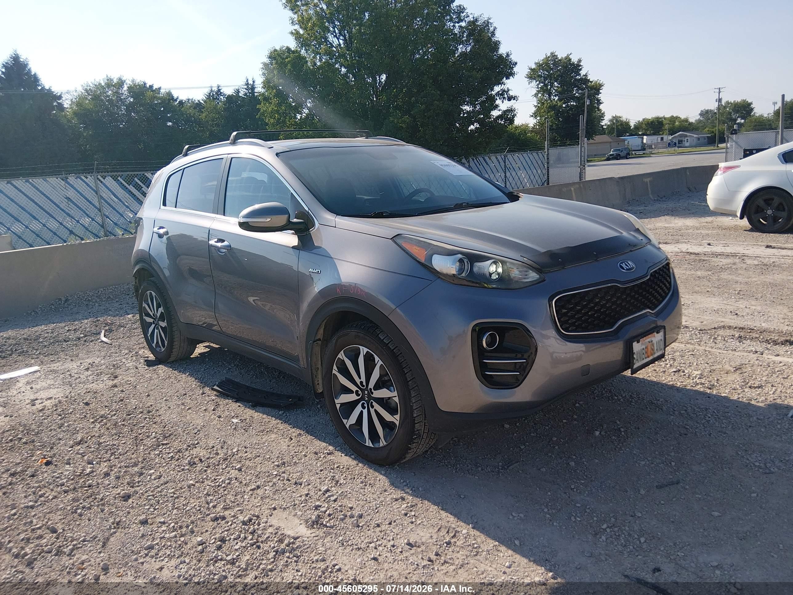 2017 Kia Sportage EX, VIN KNDPNCAC1H7052914 — Rear end