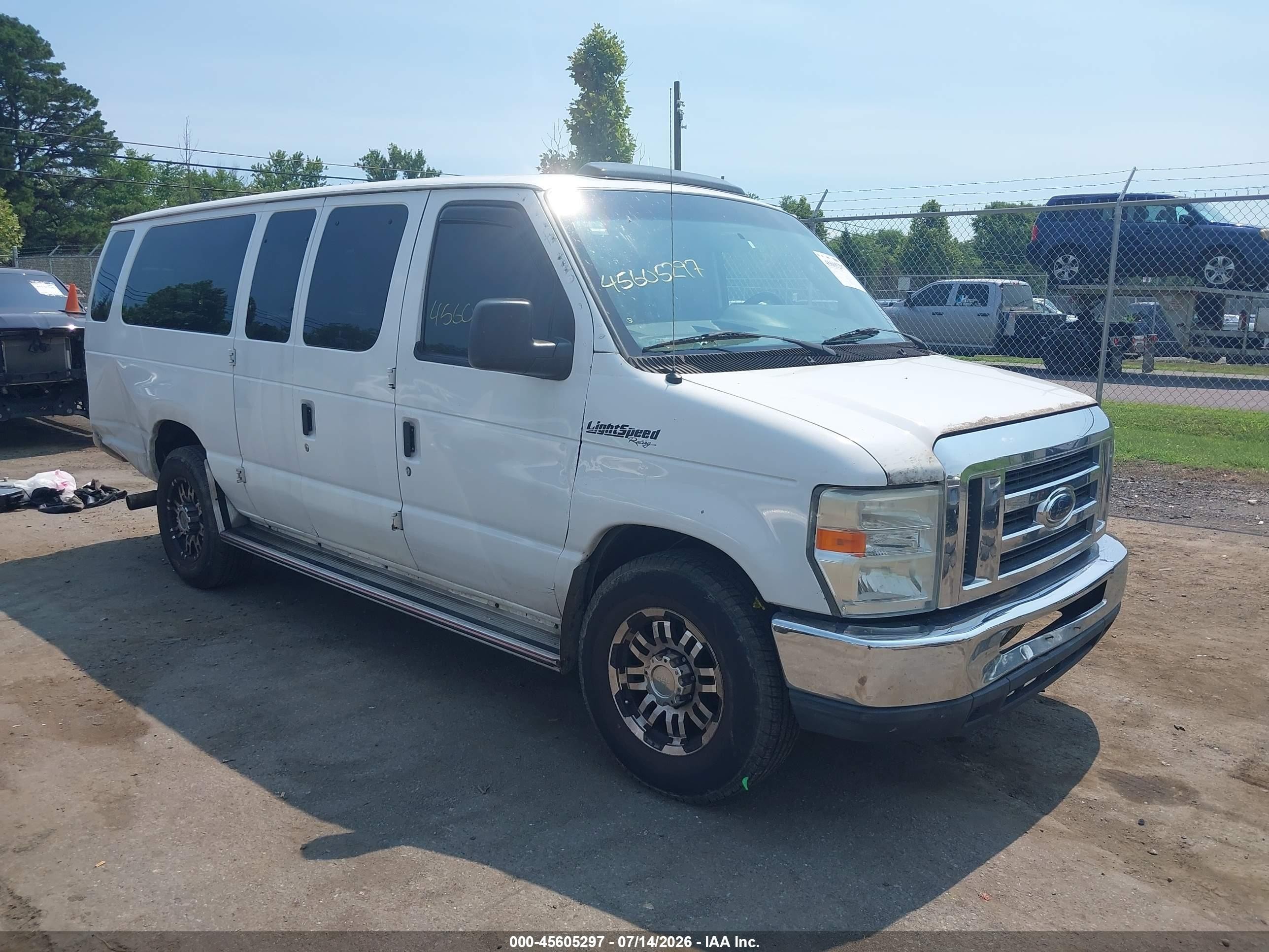 2011 Ford Econoline Passenger XLT, VIN 1FBSS3BLXBDA01247 — Rear end