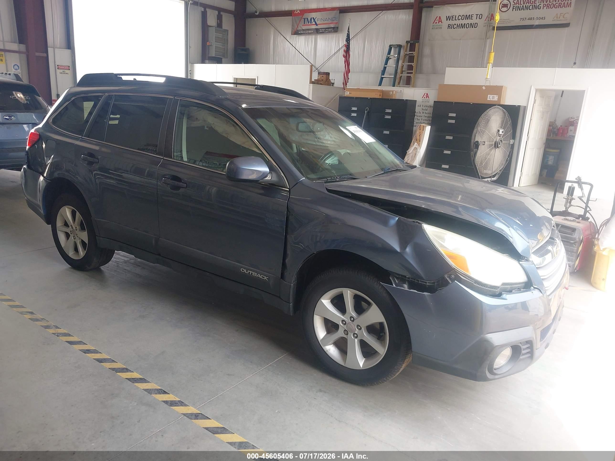 2014 Subaru Outback Premium, VIN 4S4BRBCC3E3207029 — All over
