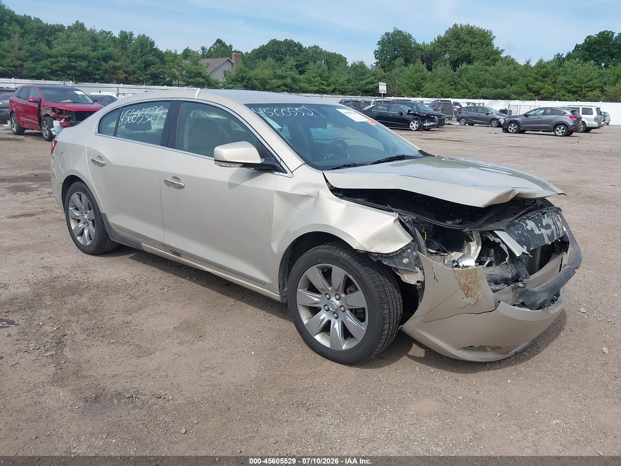 2011 Buick LaCrosse CXL, VIN 1G4GC5ED1BF337223 — Front end