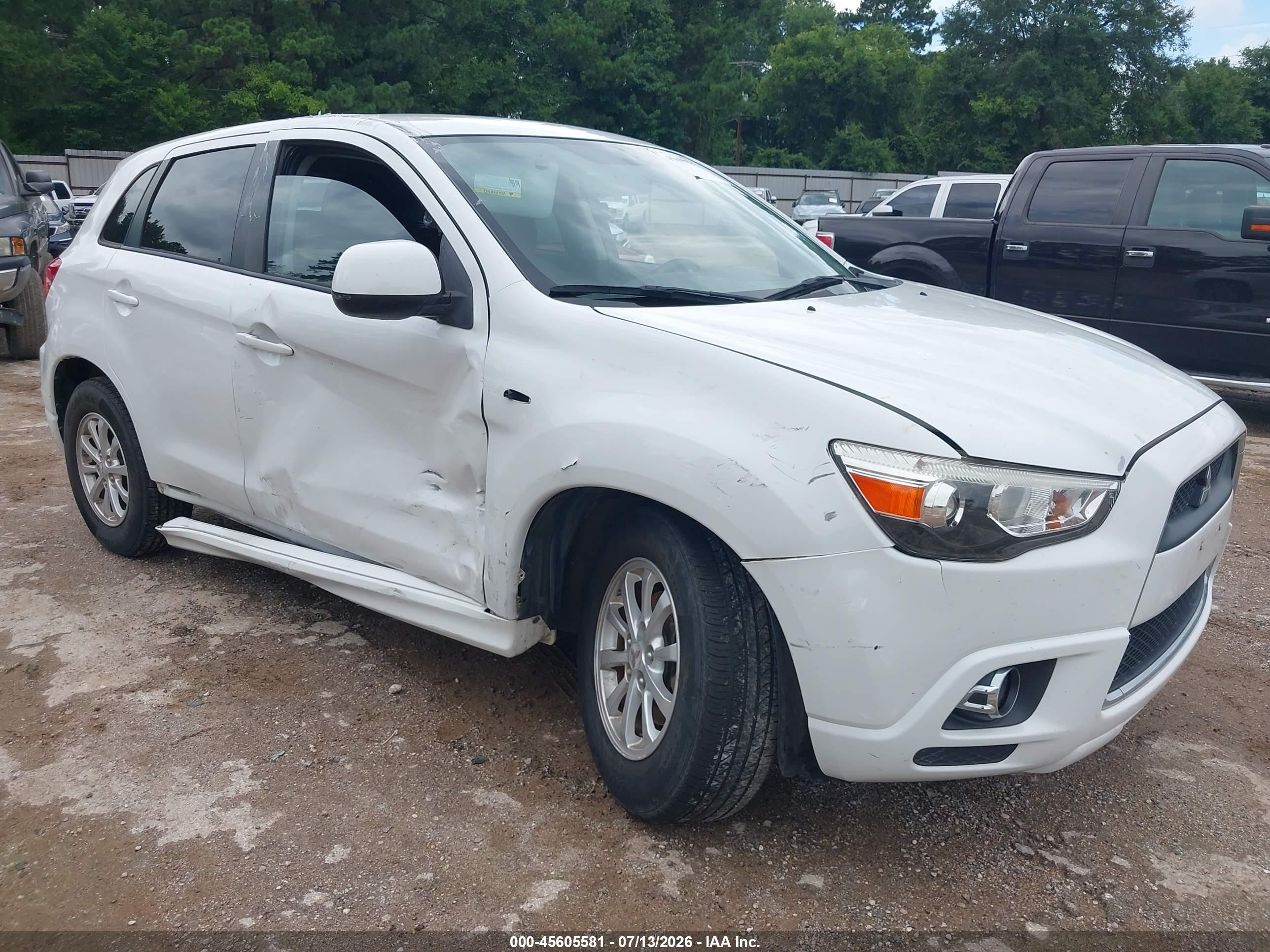 2012 Mitsubishi Outlander ES, VIN JA4AP3AU9CZ002049 — Side